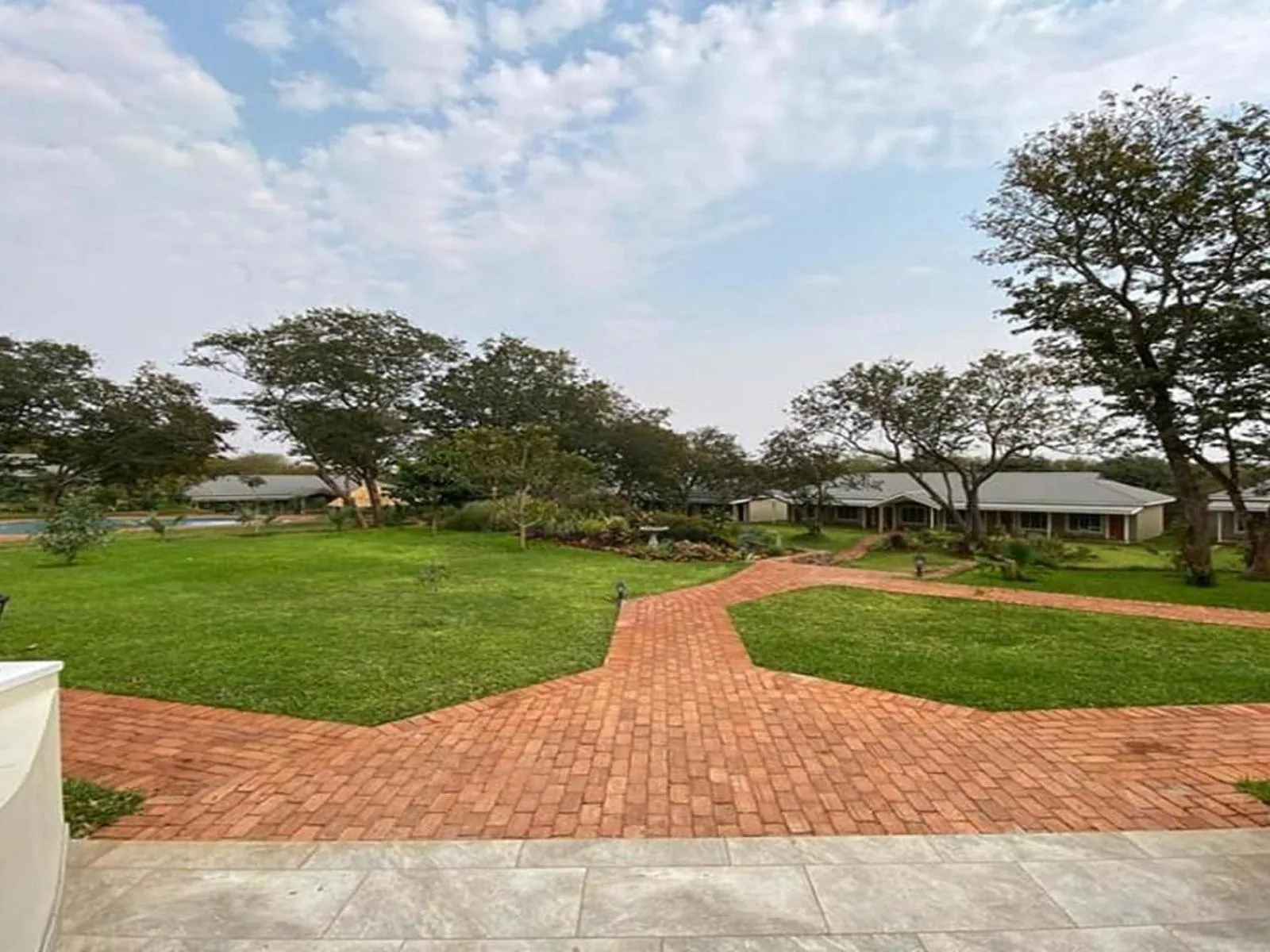 Property building in Pioneers