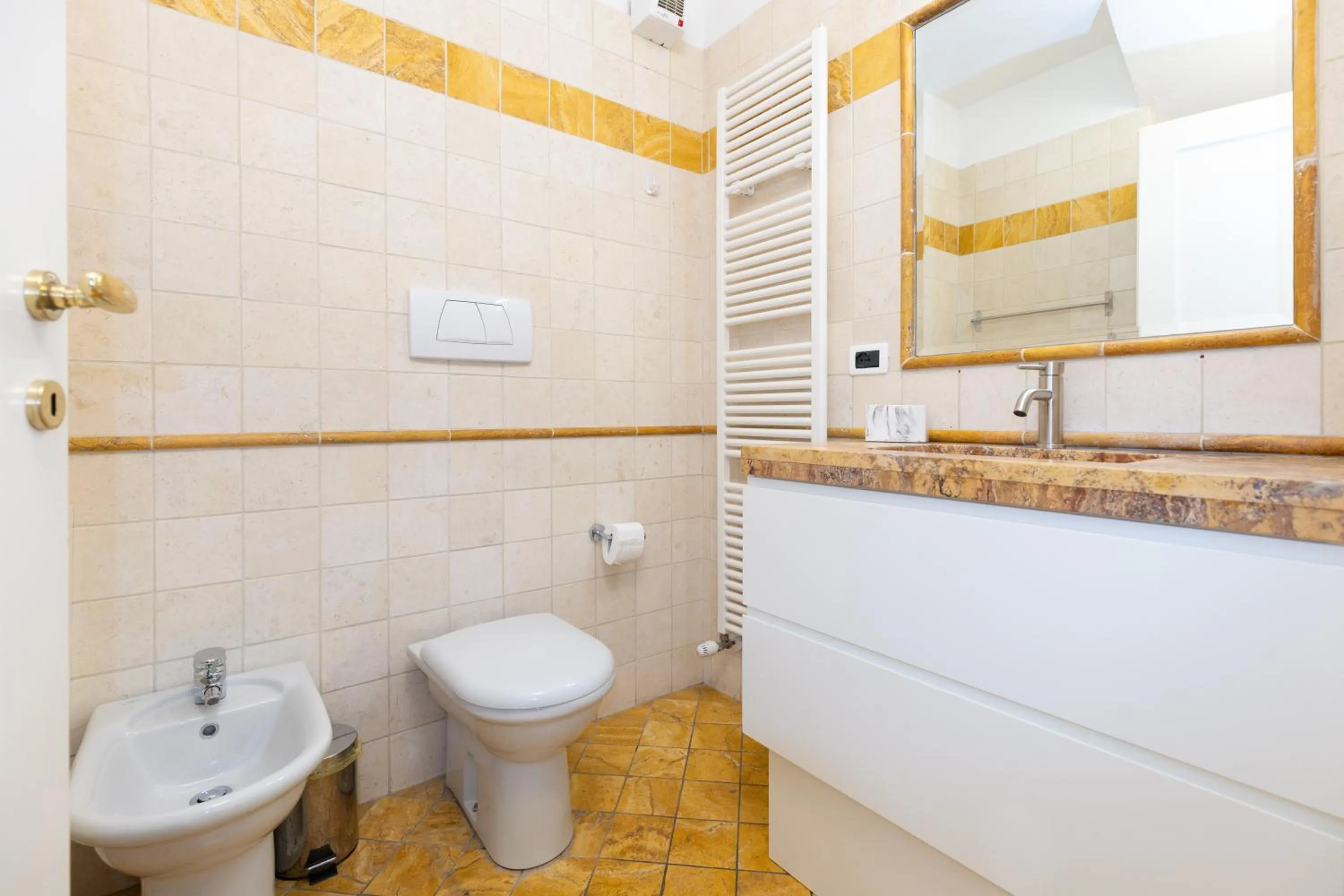 BolognaRoomscom - Frassinago Deluxe