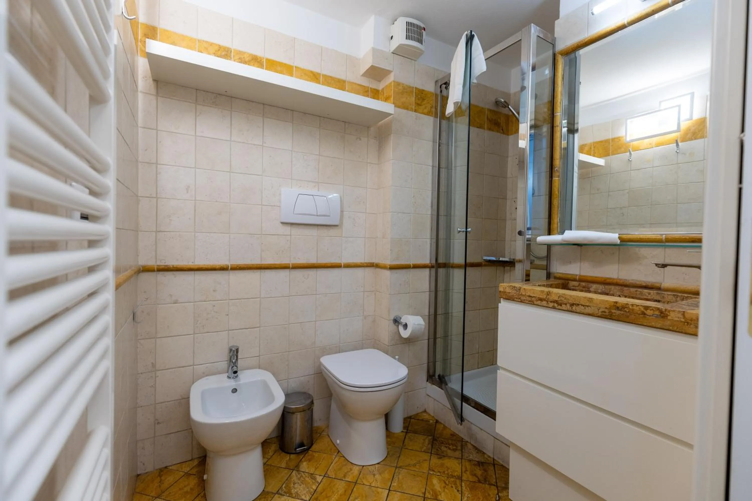 BolognaRoomscom - Frassinago Deluxe