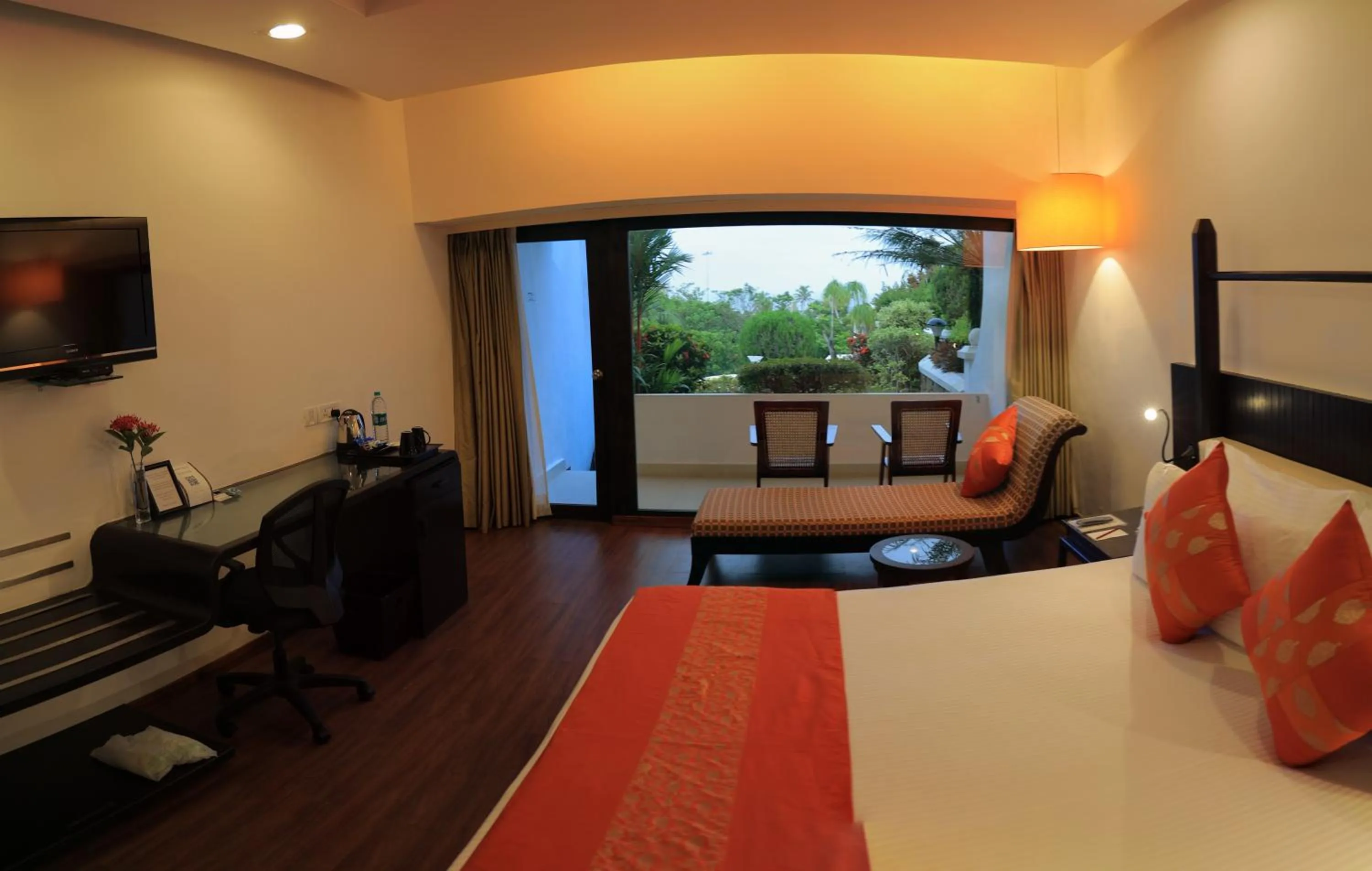 Bedroom, Bed in Gateway Varkala