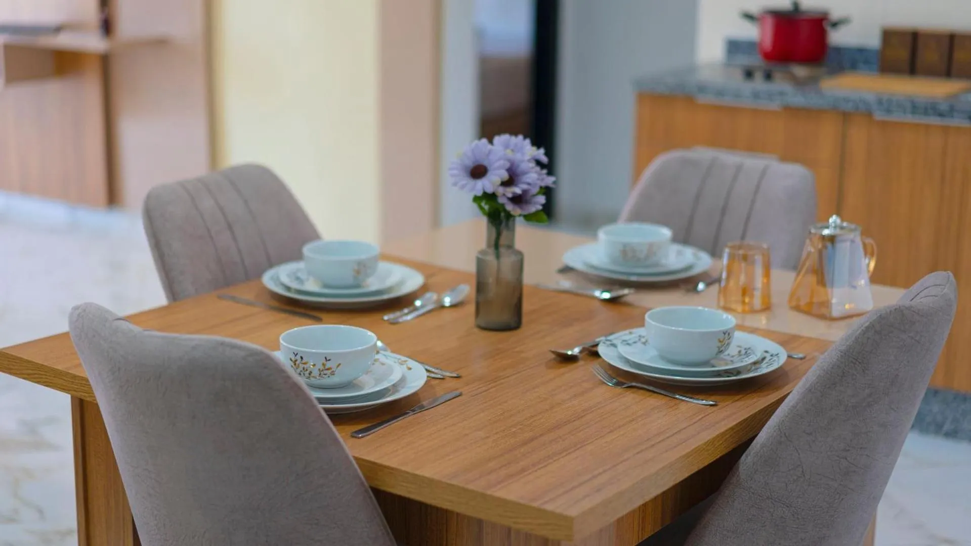 Kitchen or kitchenette in Sables D'or Appart Hôtel