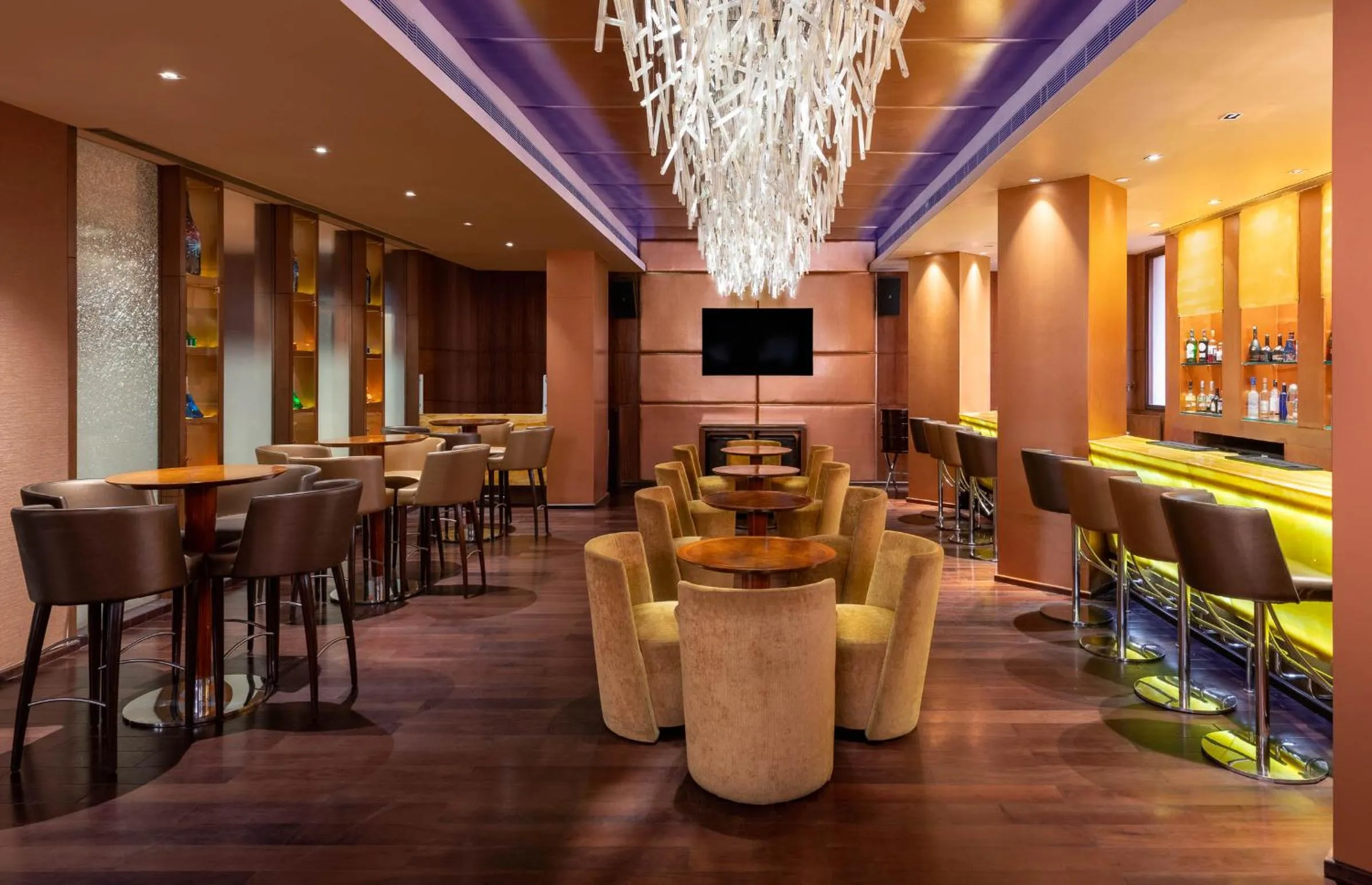 Lounge or bar in Vivanta Ernakulam, Marine Drive