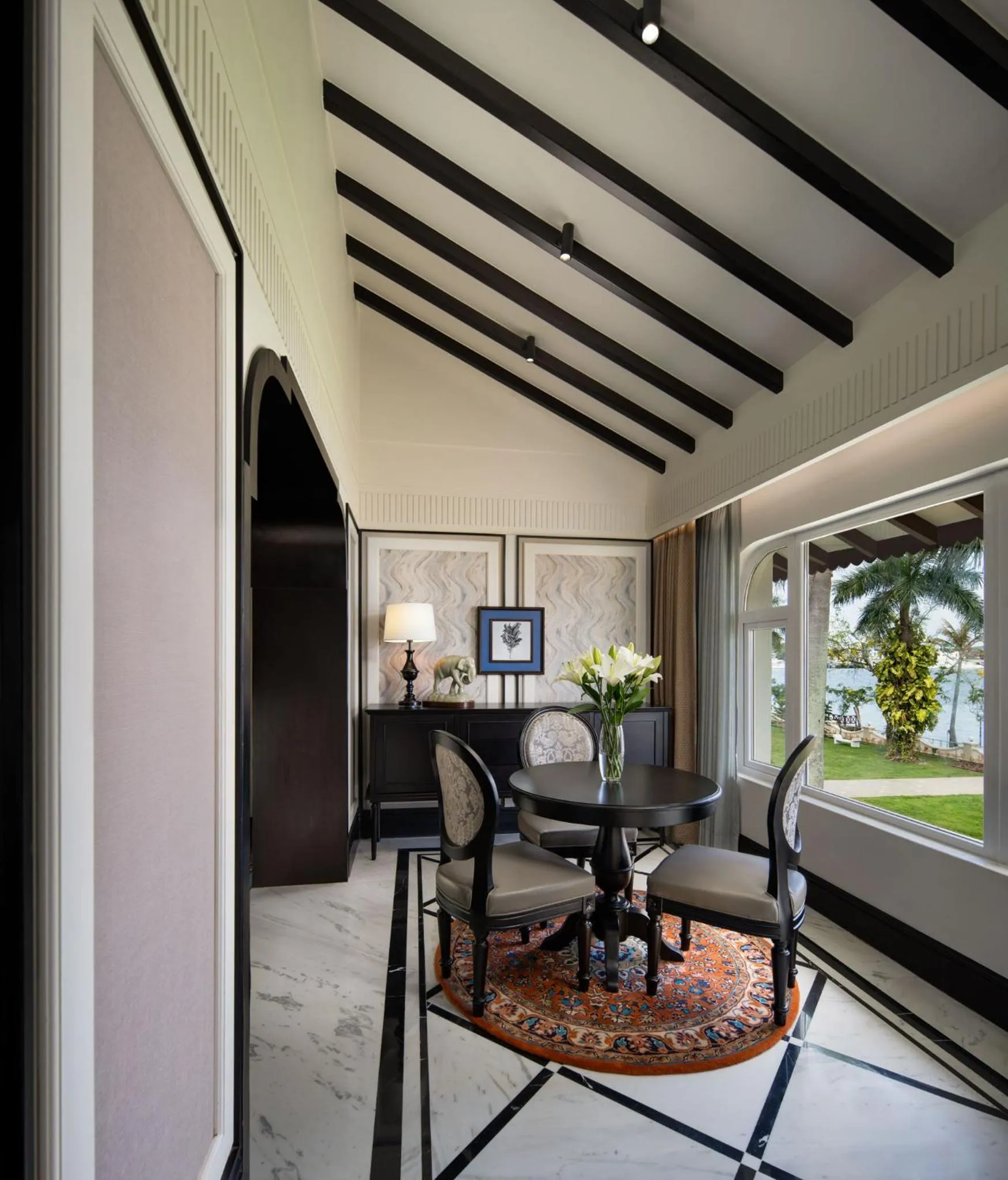 Dining area in Taj Malabar Resort & Spa, Cochin.