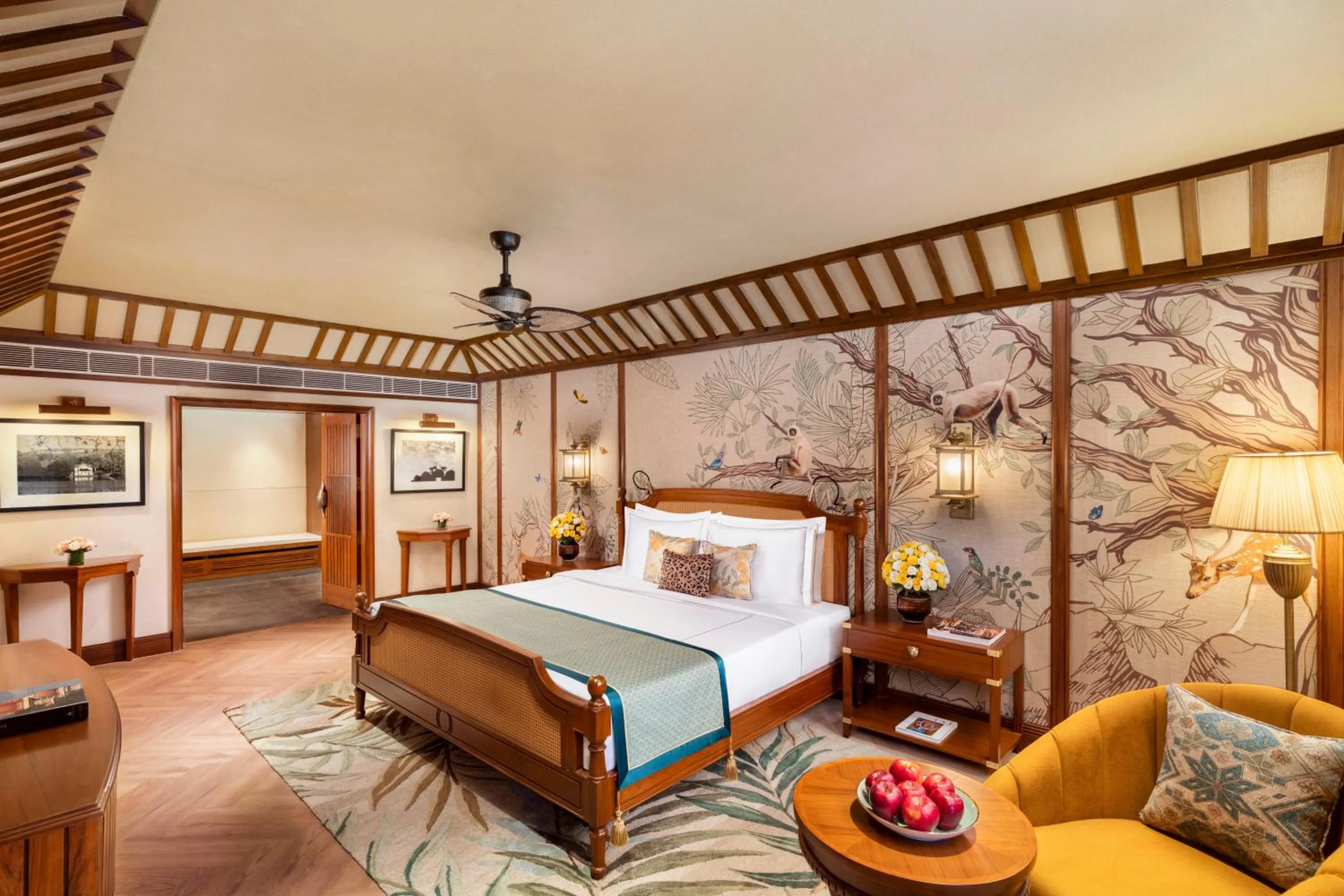 Bed in The Maharaja's Lodge, Ranthambore