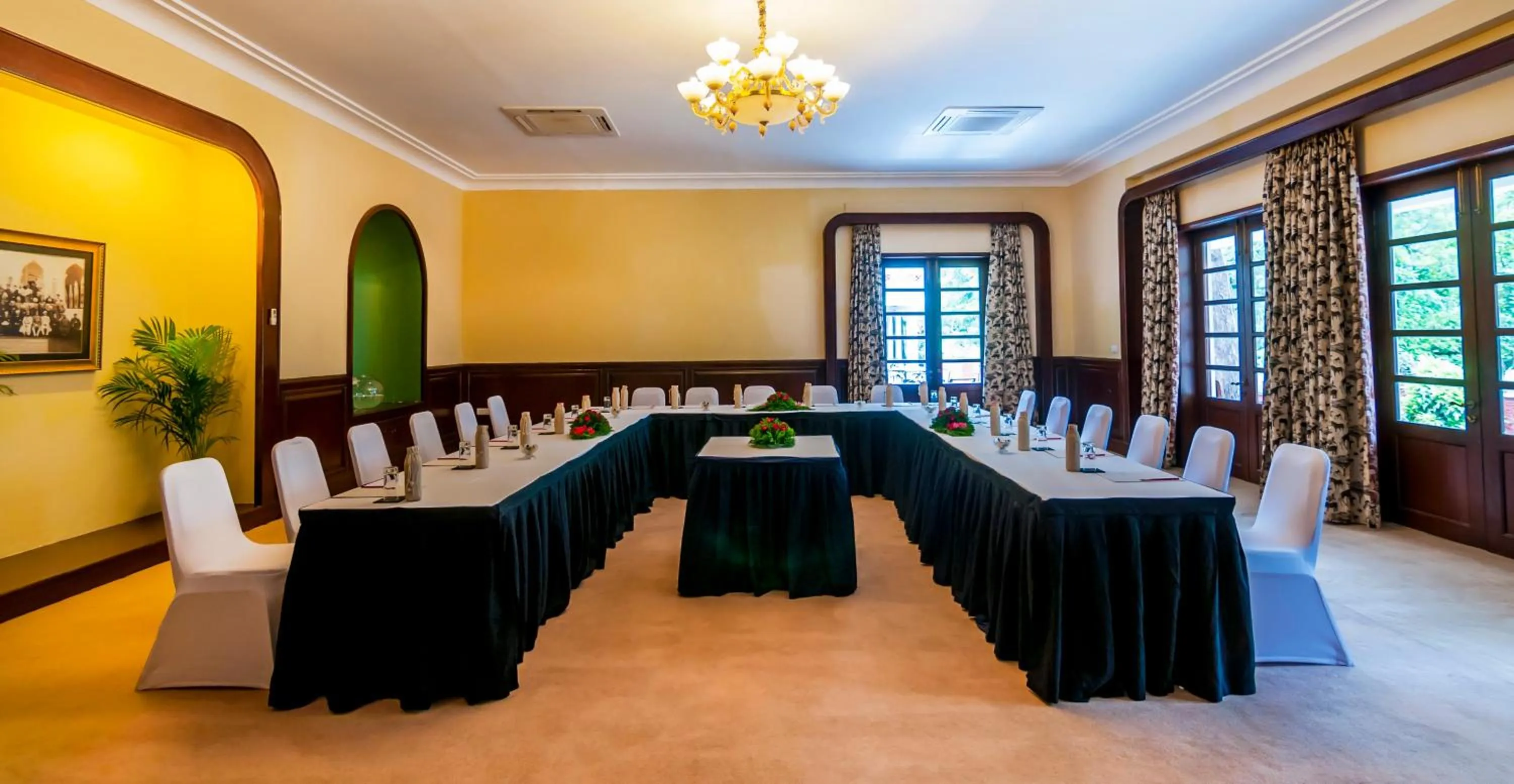 Meeting/conference room in Sawai Madhopur Lodge - IHCL SeleQtions