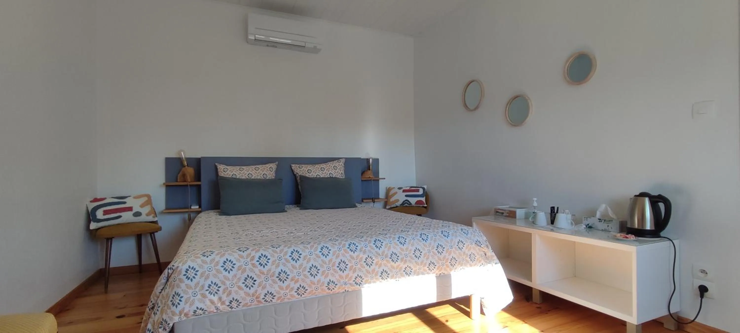 Bedroom, Bed in Les Hauts de Grazac, Chambres et Tables d'hôtes
