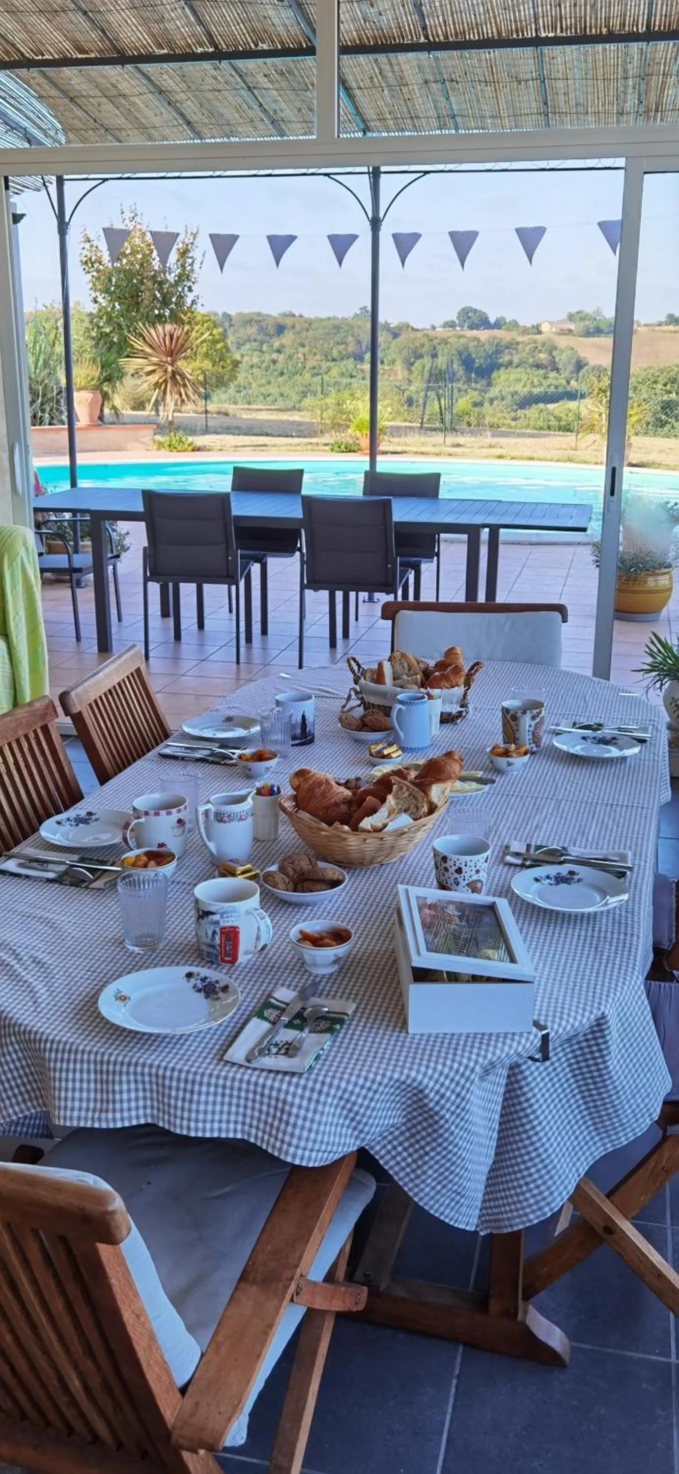 Swimming pool in Les Hauts de Grazac, Chambres et Tables d'hôtes