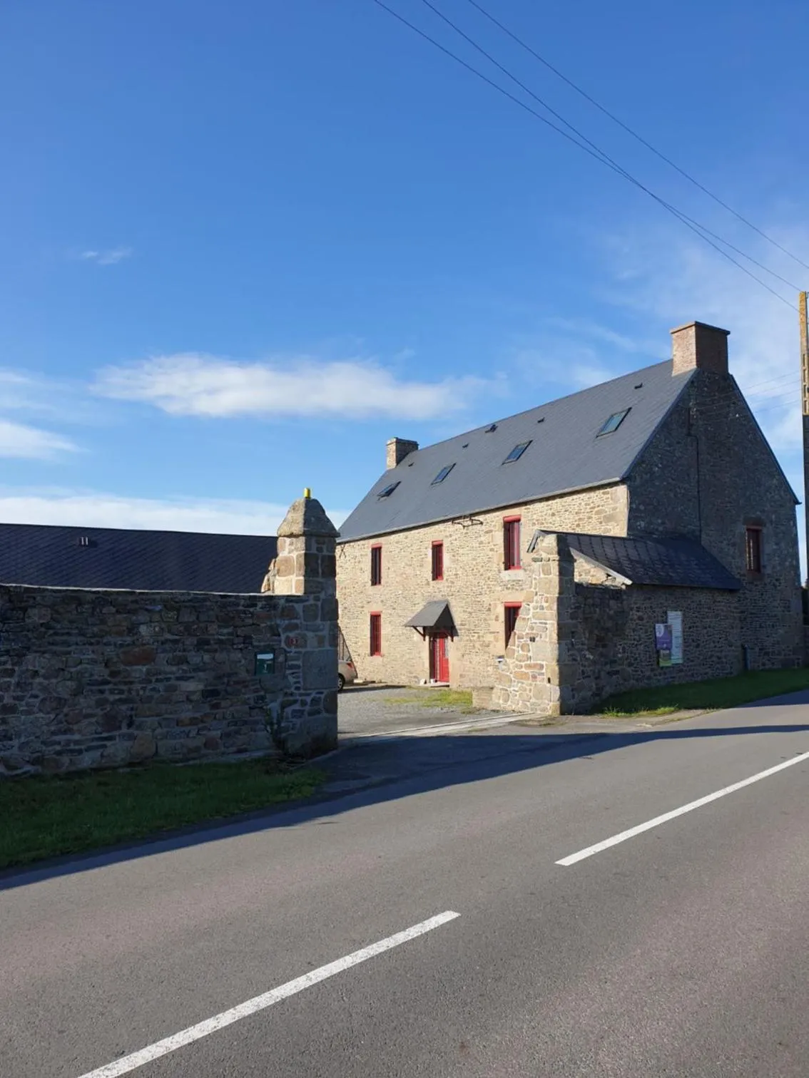 Property building in Chambres de Villée