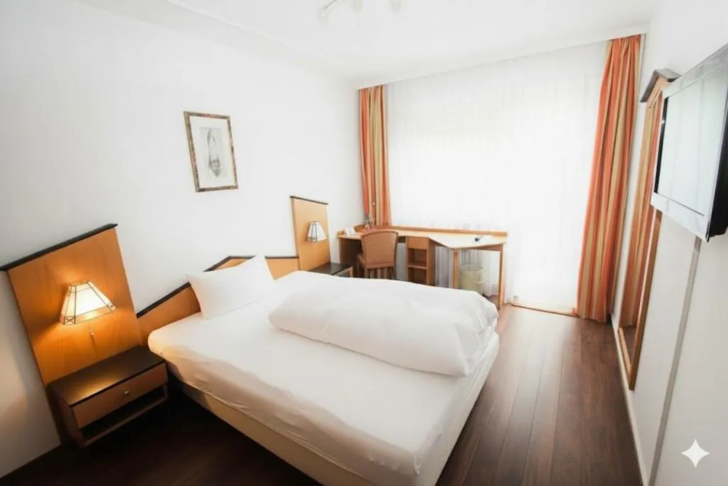 Bed in Hotel Gästehaus am Kurpark