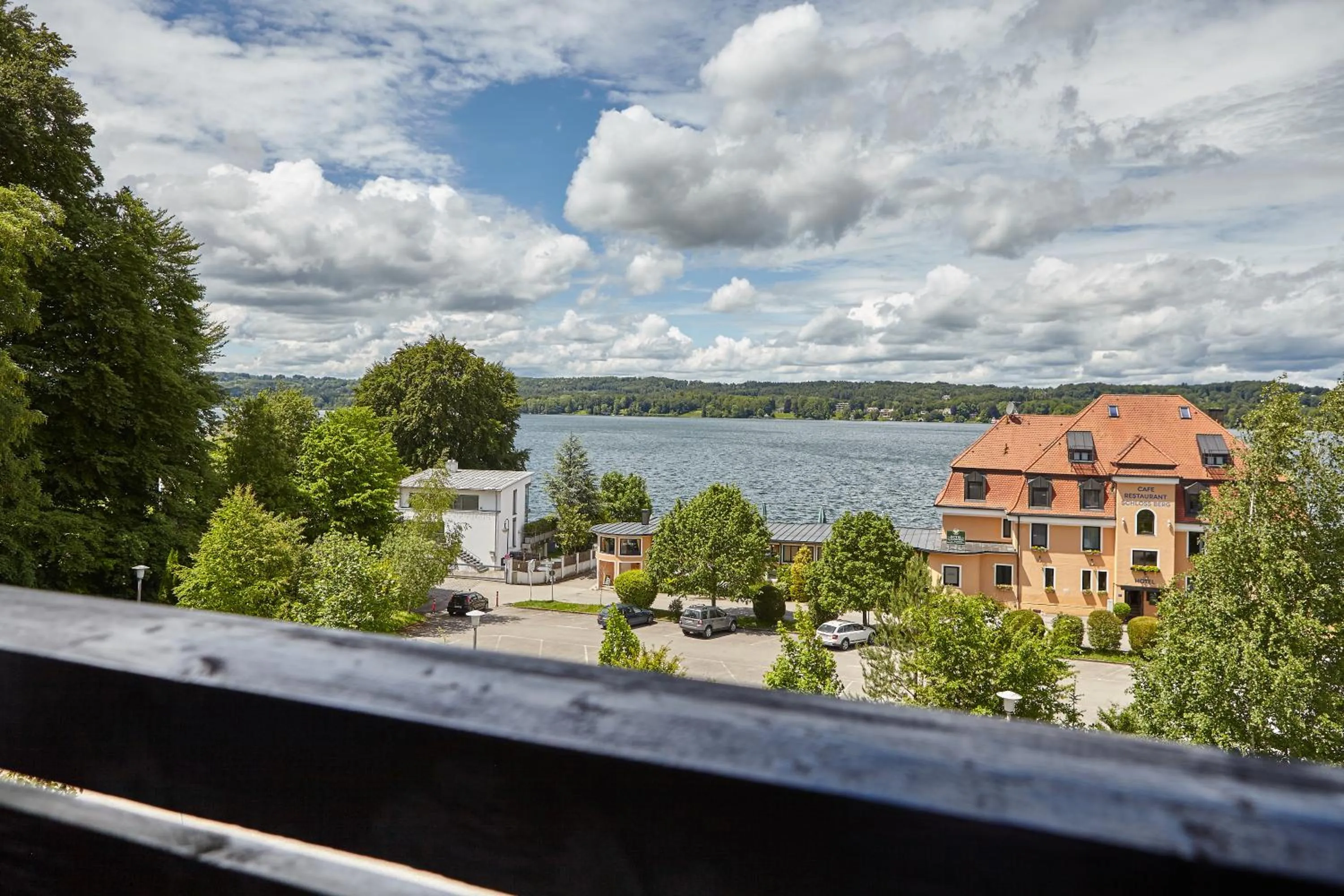 Lake view in Hotel Schloss Berg