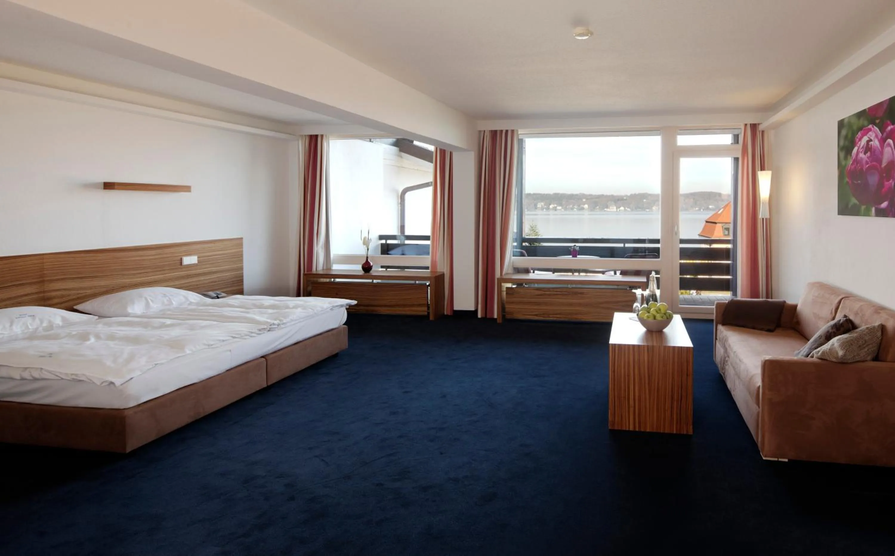 Balcony/Terrace, Bed in Hotel Schloss Berg