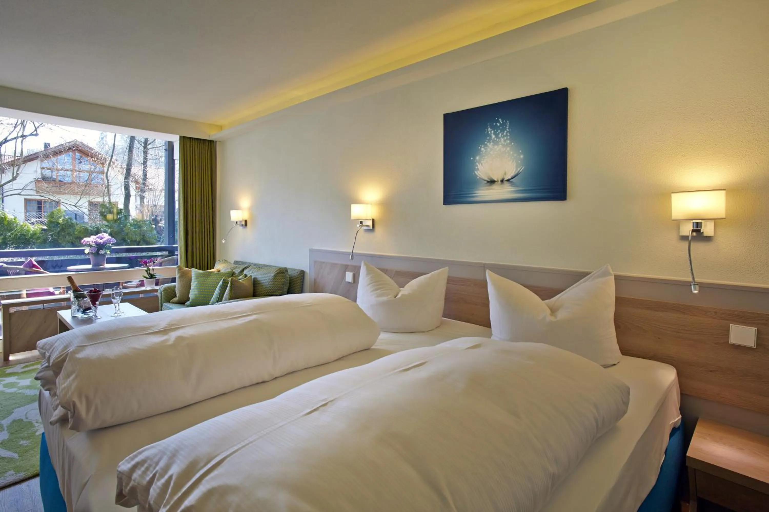 Photo of the whole room, Bed in Hotel Schloss Berg