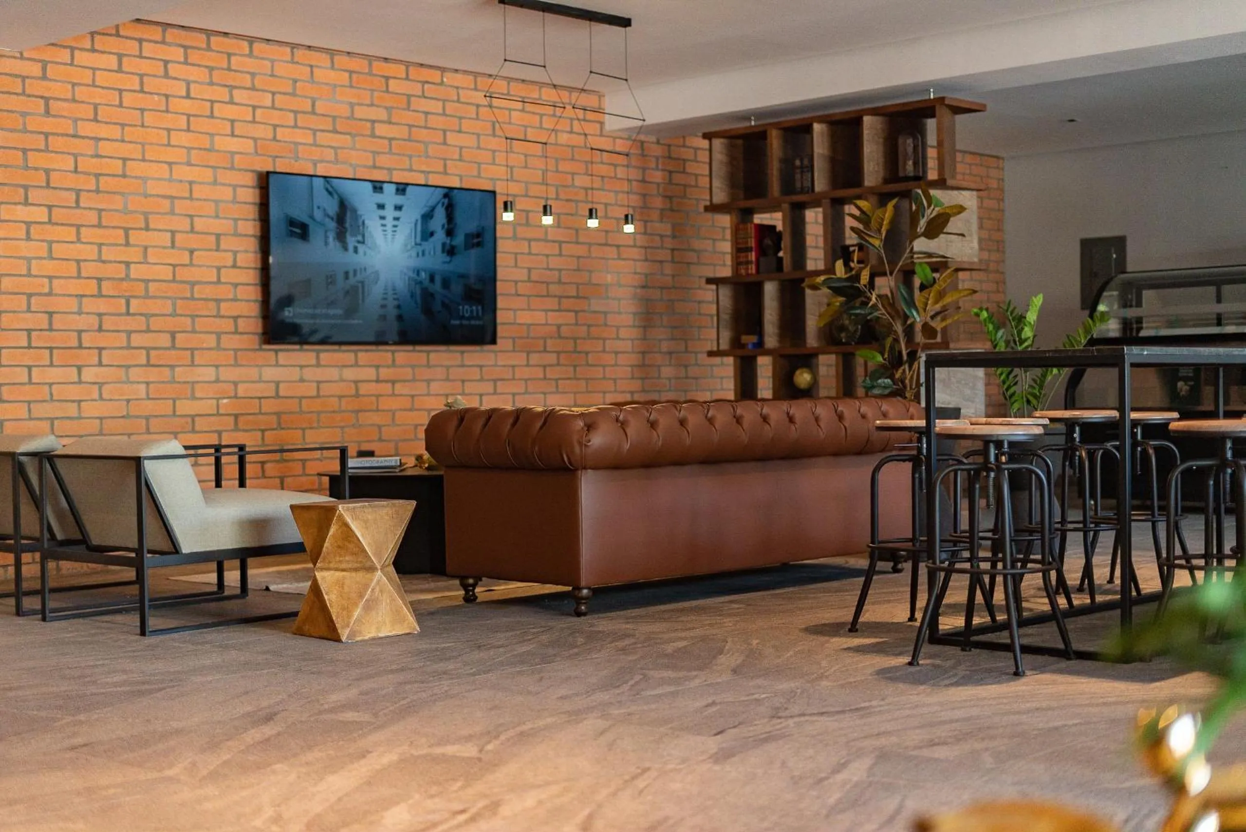 Lobby or reception in FULTON Business Luxury HOTEL