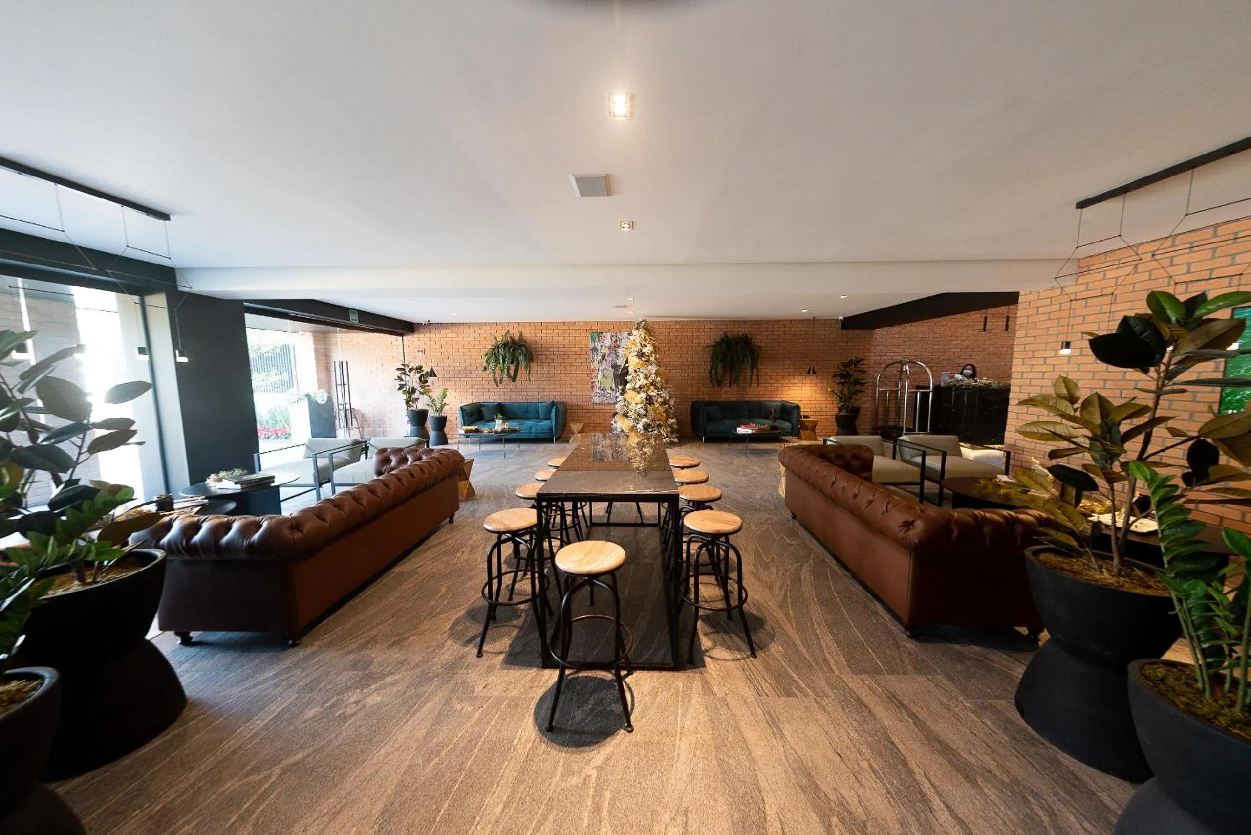 Lobby or reception in FULTON Business Luxury HOTEL