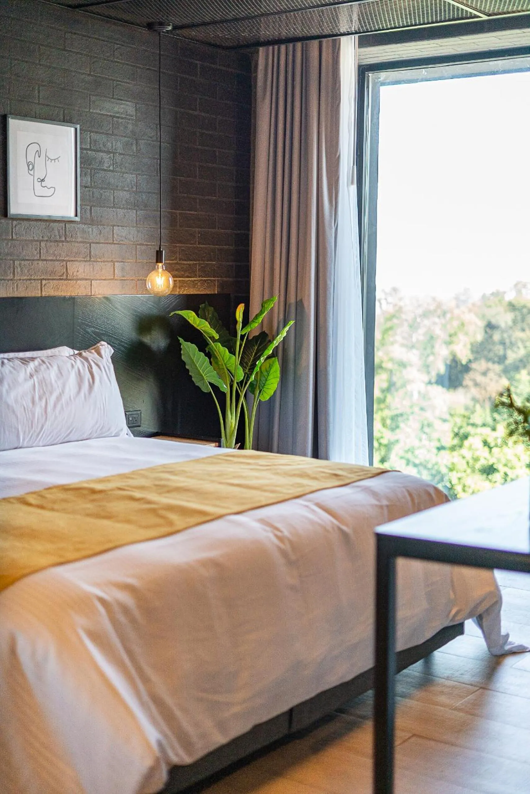 Bedroom, Bed in FULTON Business Luxury HOTEL