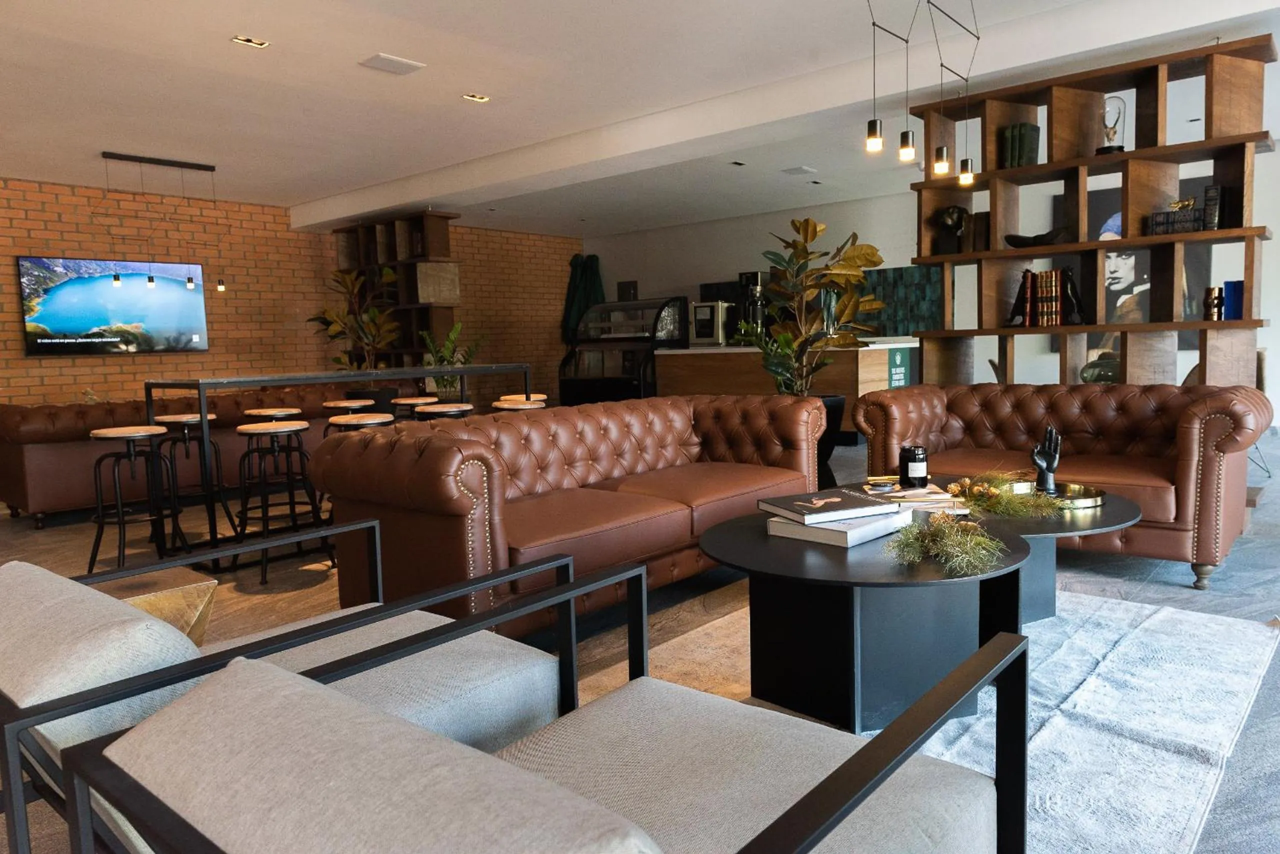 Lobby or reception in FULTON Business Luxury HOTEL