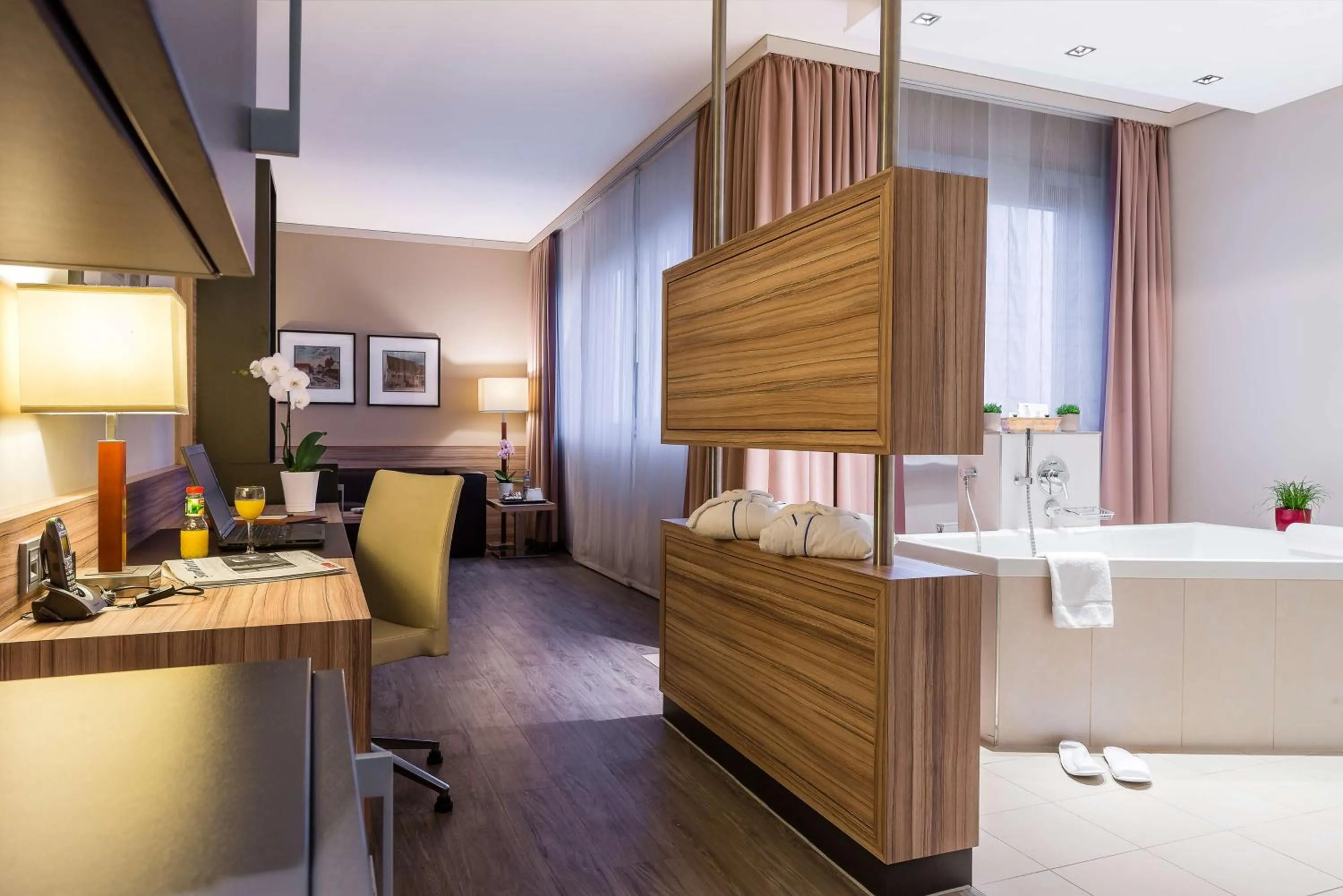 Photo of the whole room in Best Western Premier Hotel Regensburg