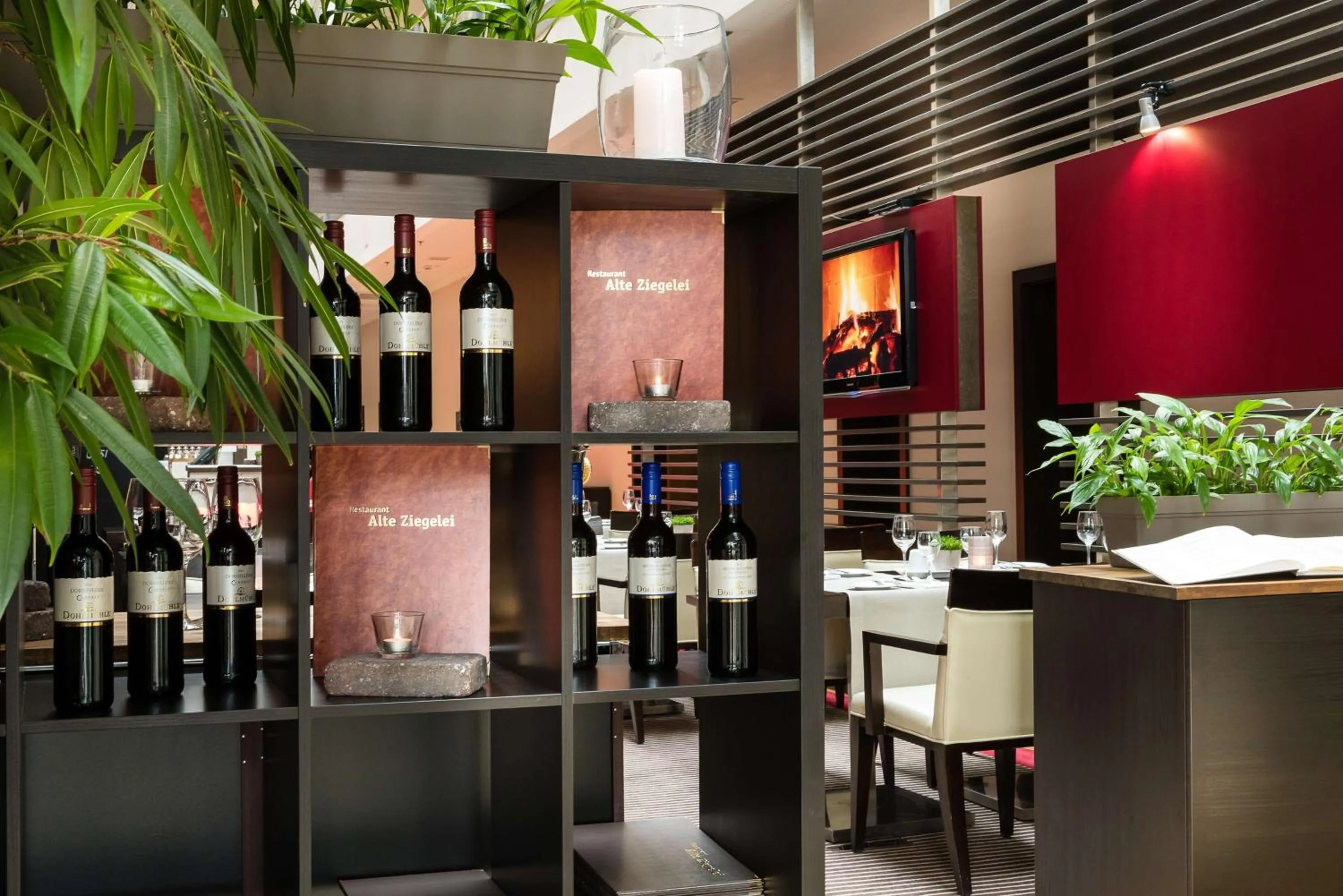 Lounge or bar in Best Western Premier Hotel Regensburg