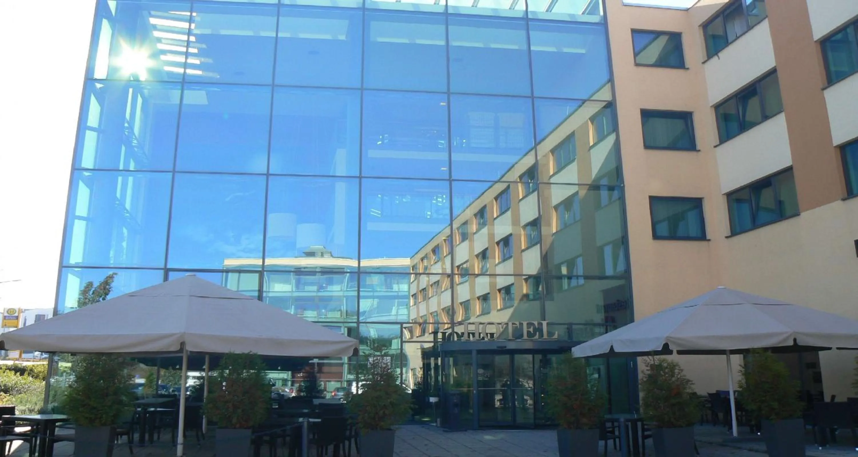 Property building in Best Western Premier Hotel Regensburg