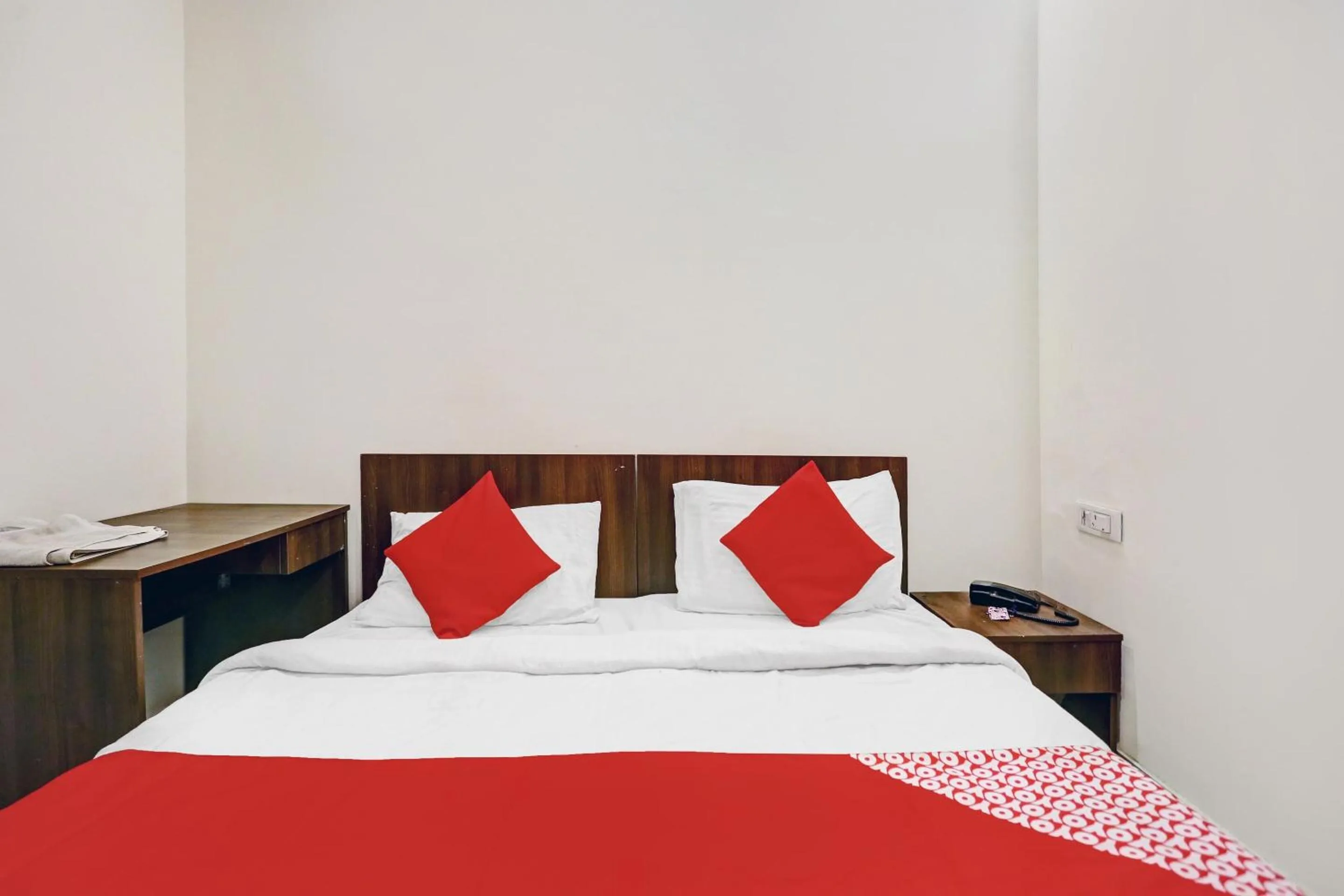 Bedroom, Bed in Hotel O Prince