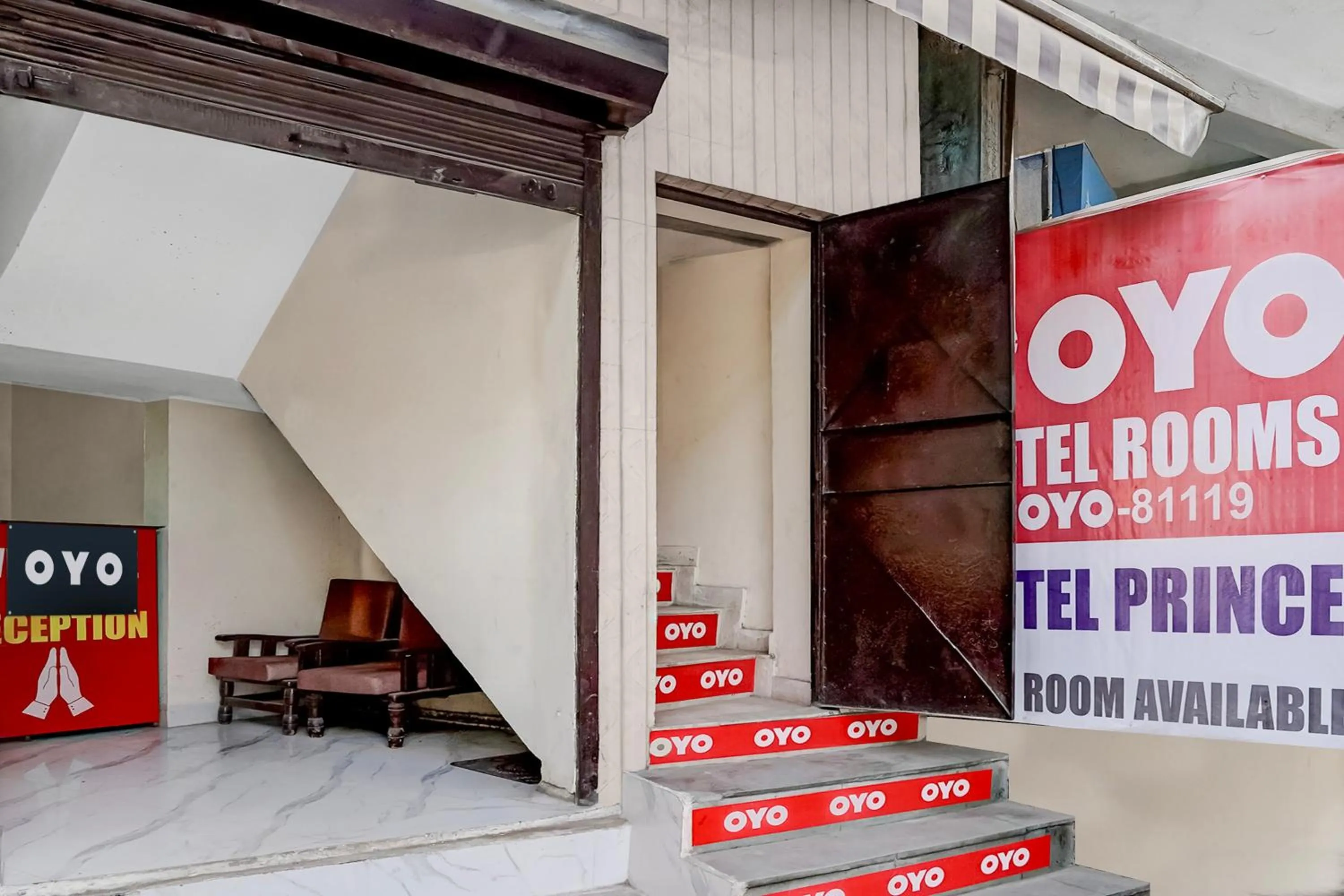 Facade/entrance in Hotel O Prince