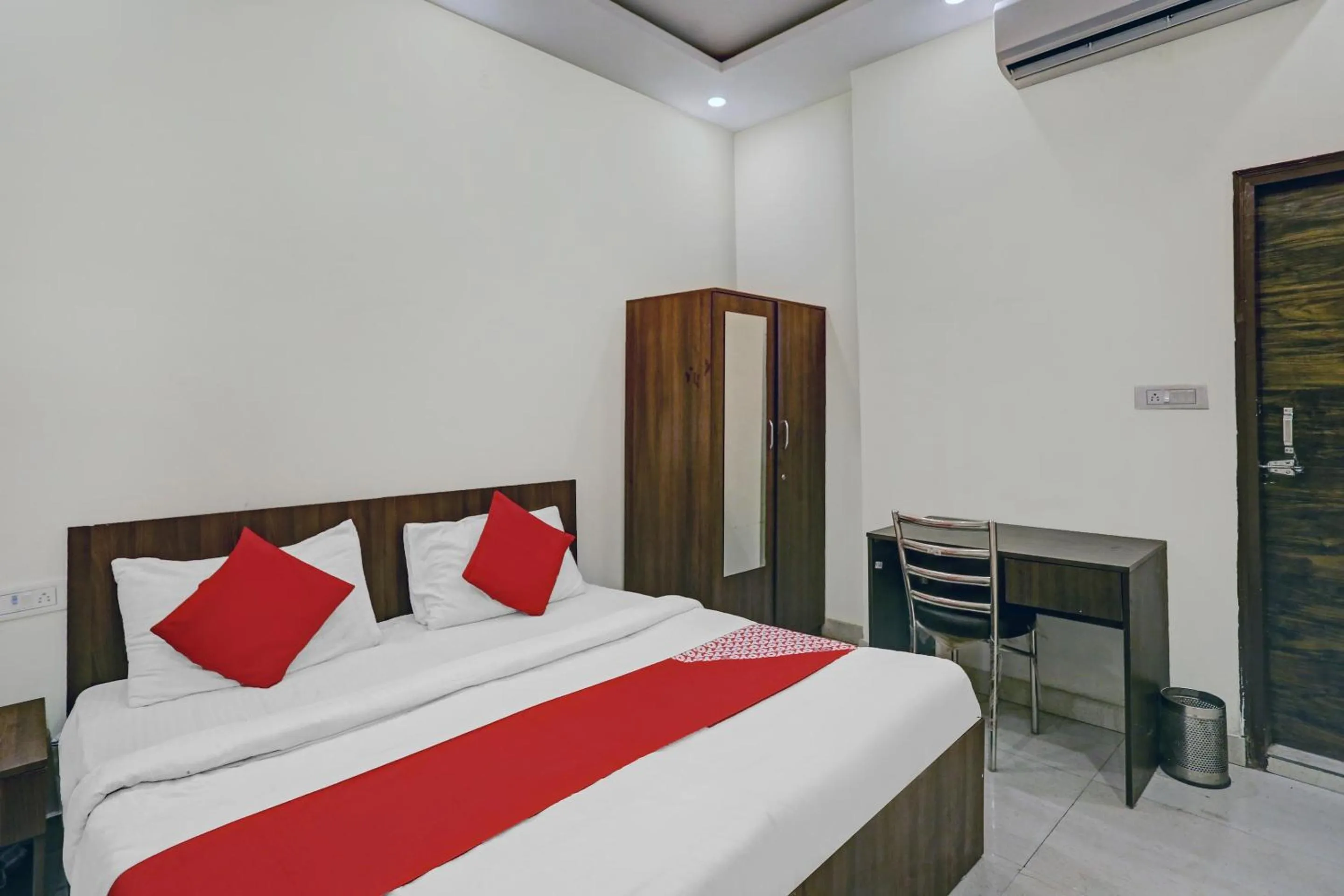 Bedroom, Bed in Hotel O Prince