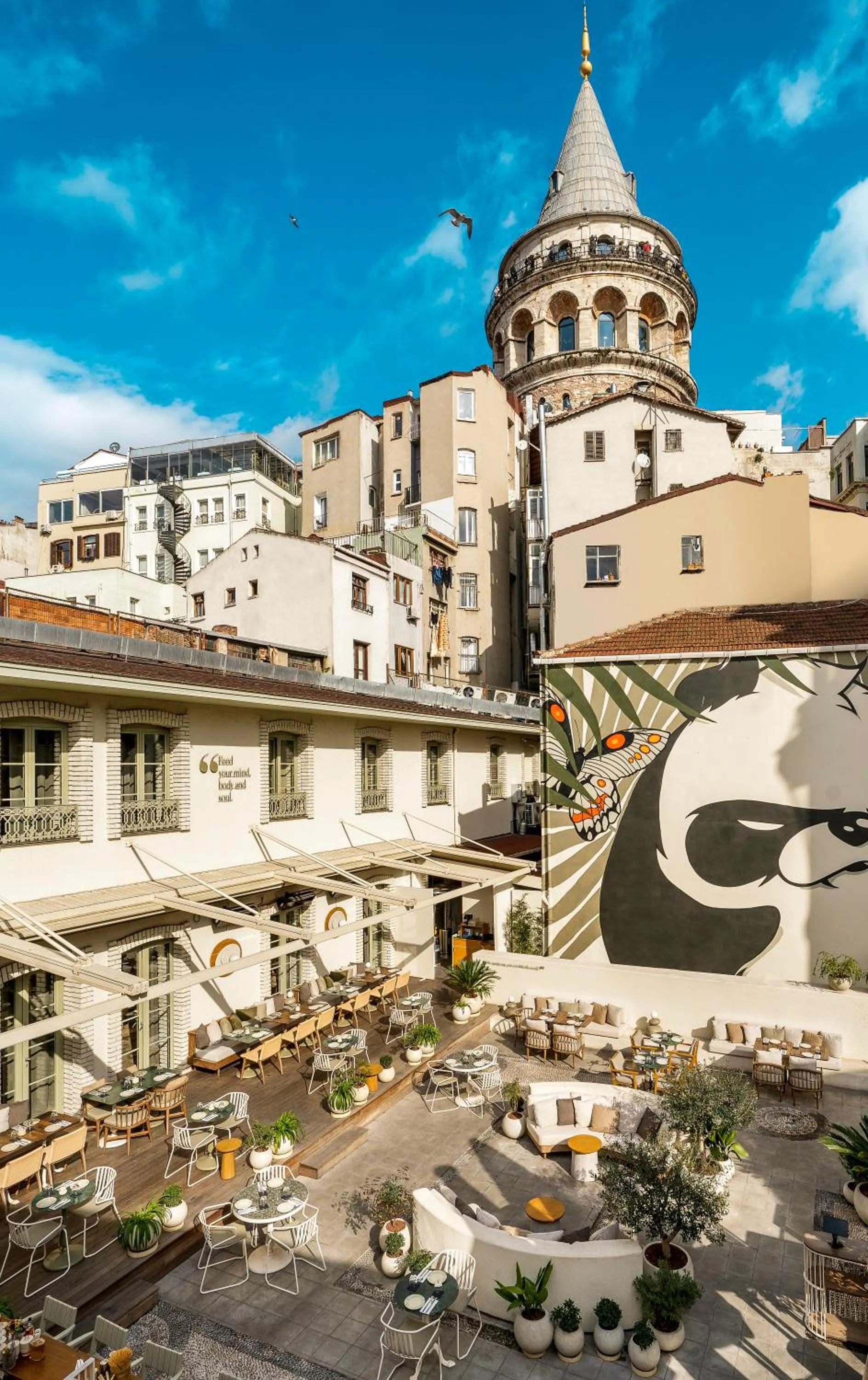 Ecole St. Pierre Hotel