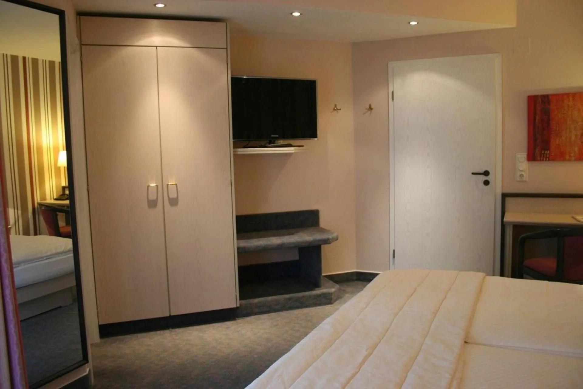 Bed in Hotel Seewiefken