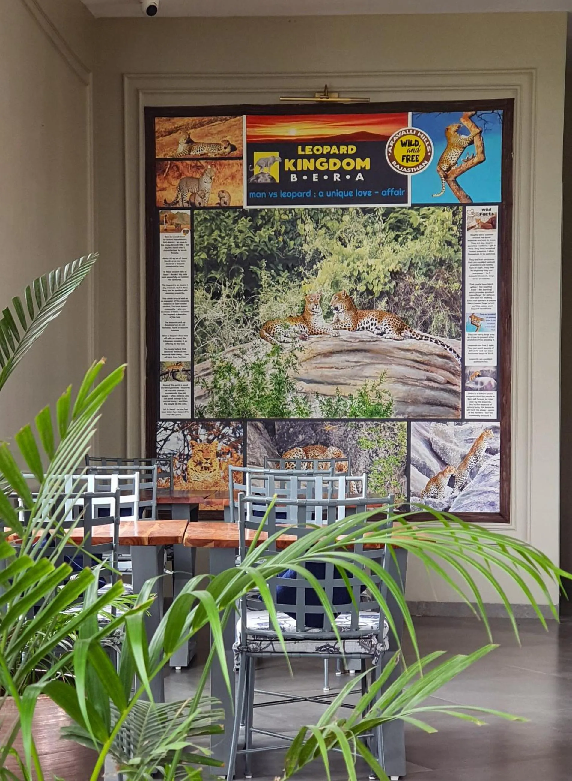 Lounge or bar in WelcomHeritage Cheetahgarh Resort & Spa