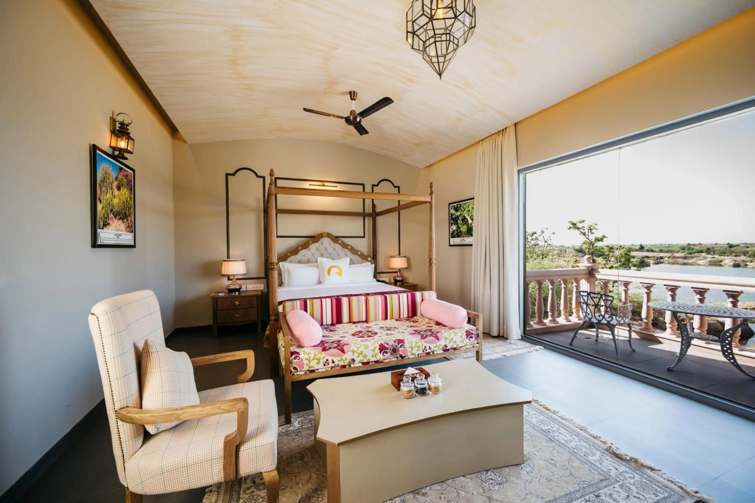 Bed in WelcomHeritage Cheetahgarh Resort & Spa