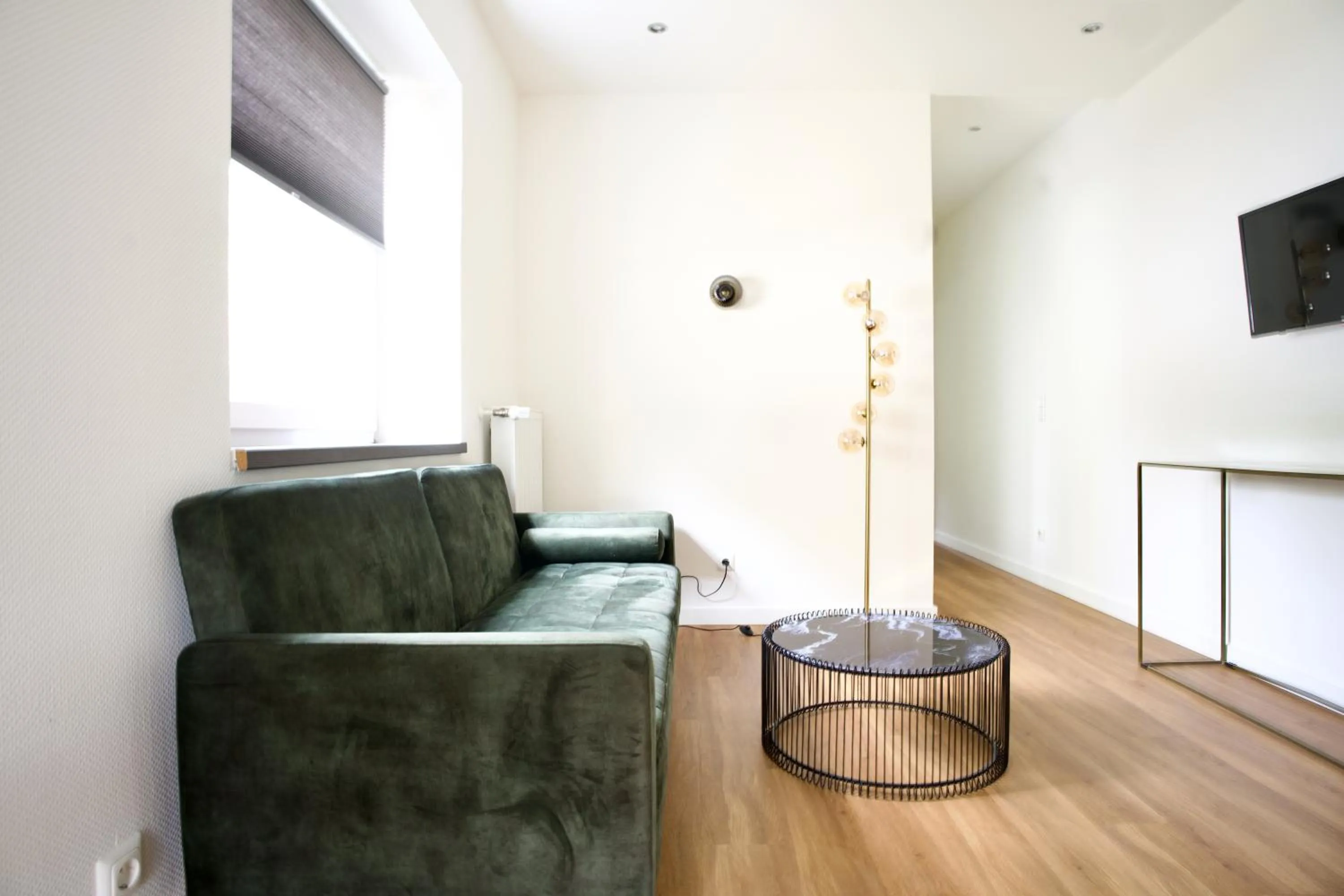 TV and multimedia in Apartments Les Jardins