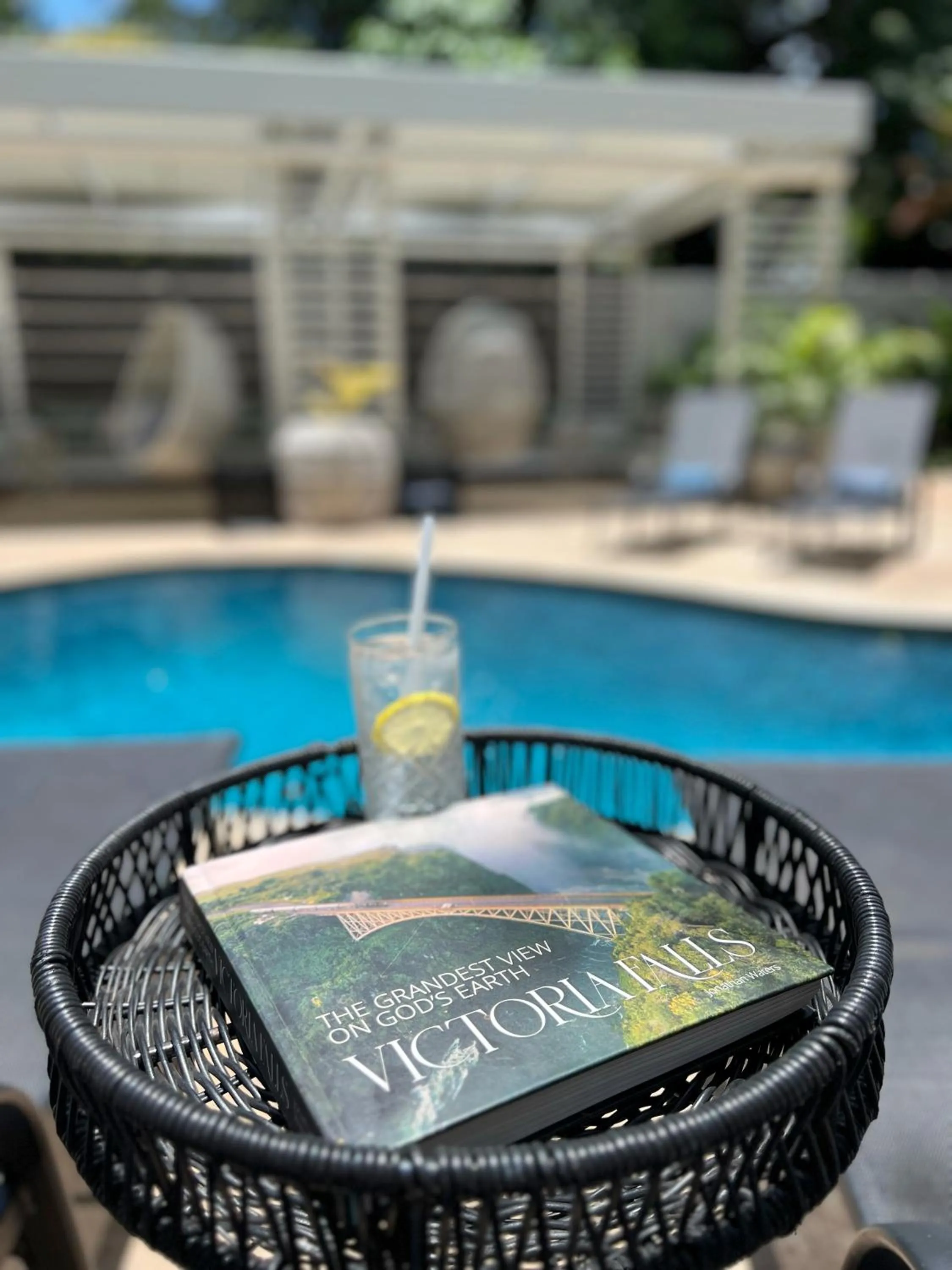 Day in Pamarah Lodge