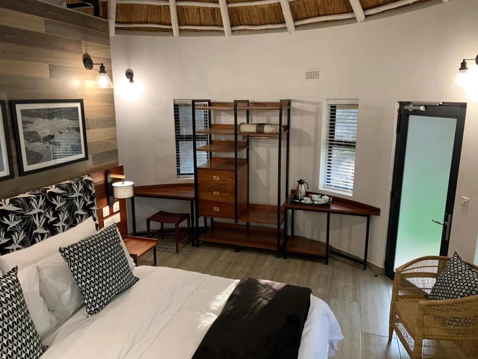 Bed in Pamarah Lodge