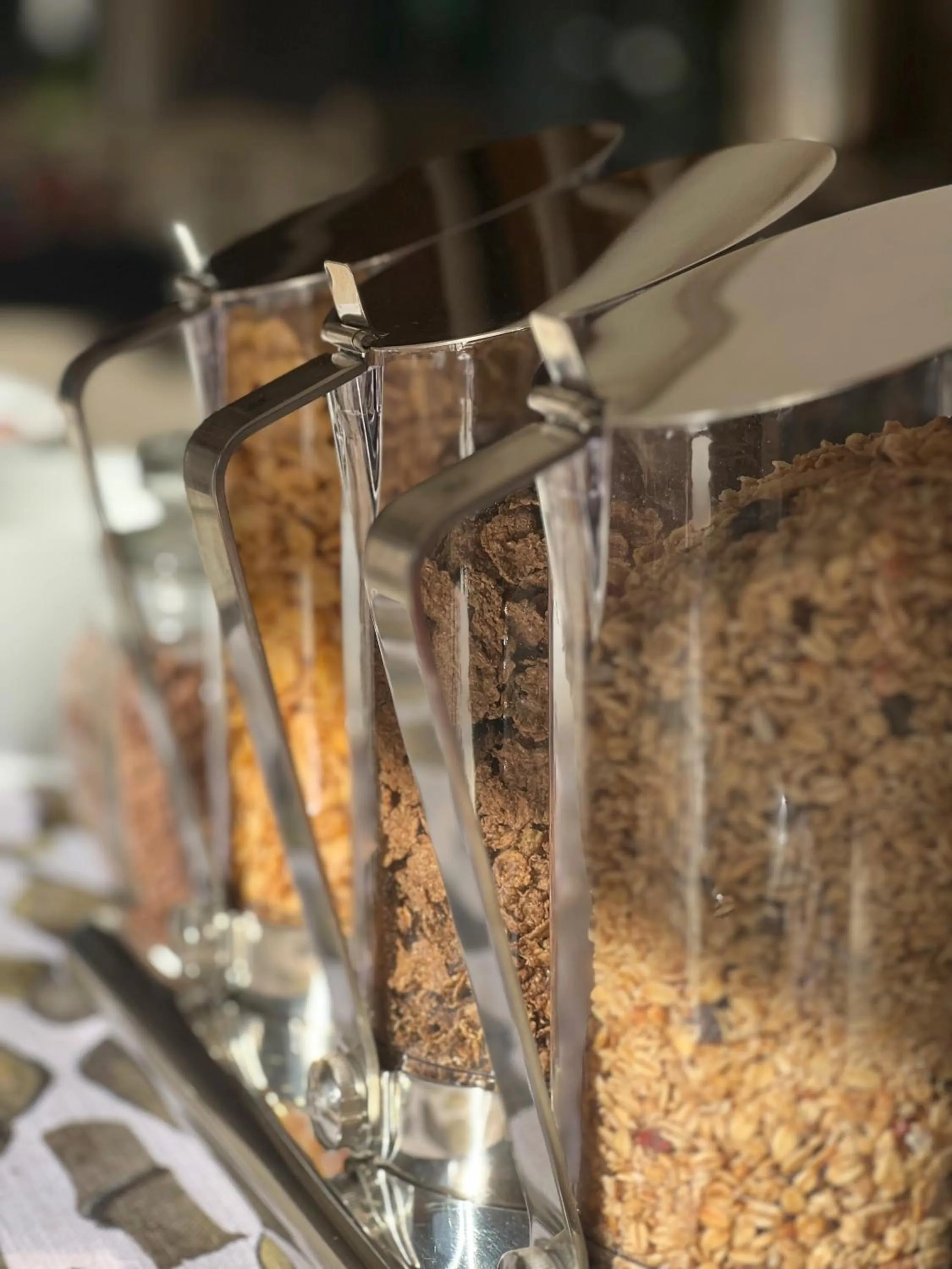 Restaurant/places to eat in Pamarah Lodge