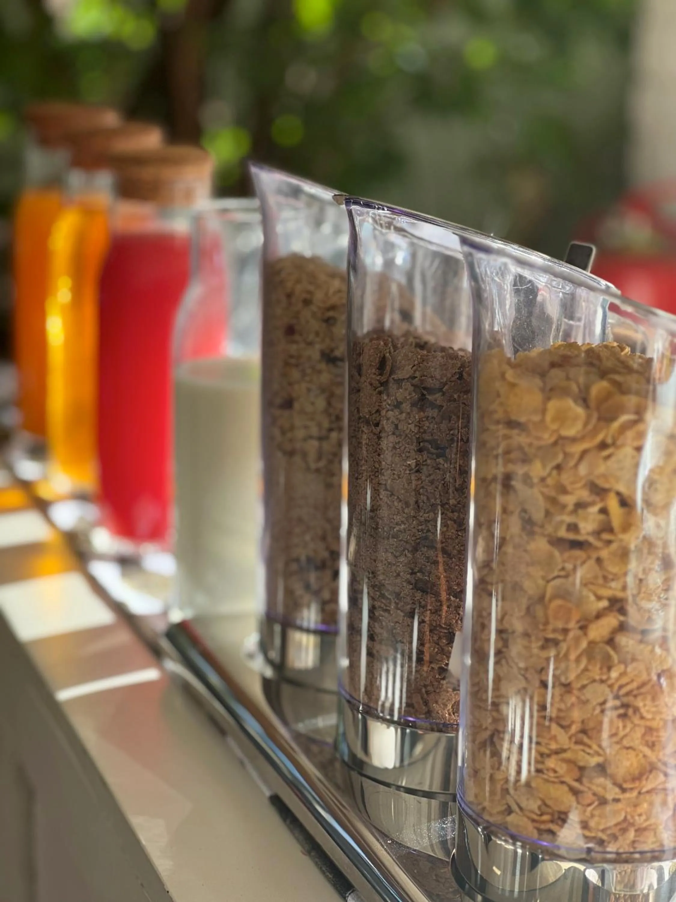 Restaurant/places to eat in Pamarah Lodge