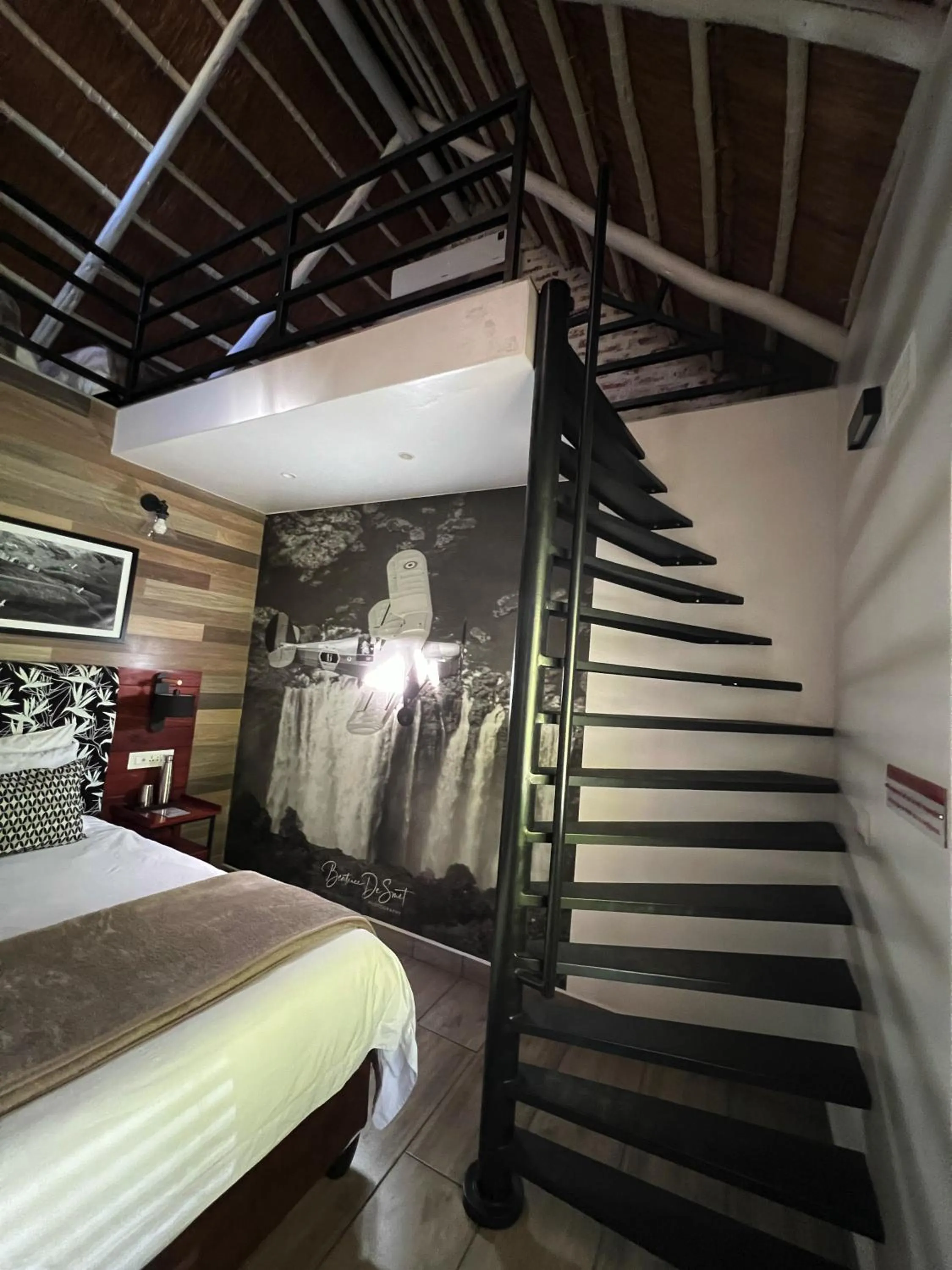 Bed in Pamarah Lodge