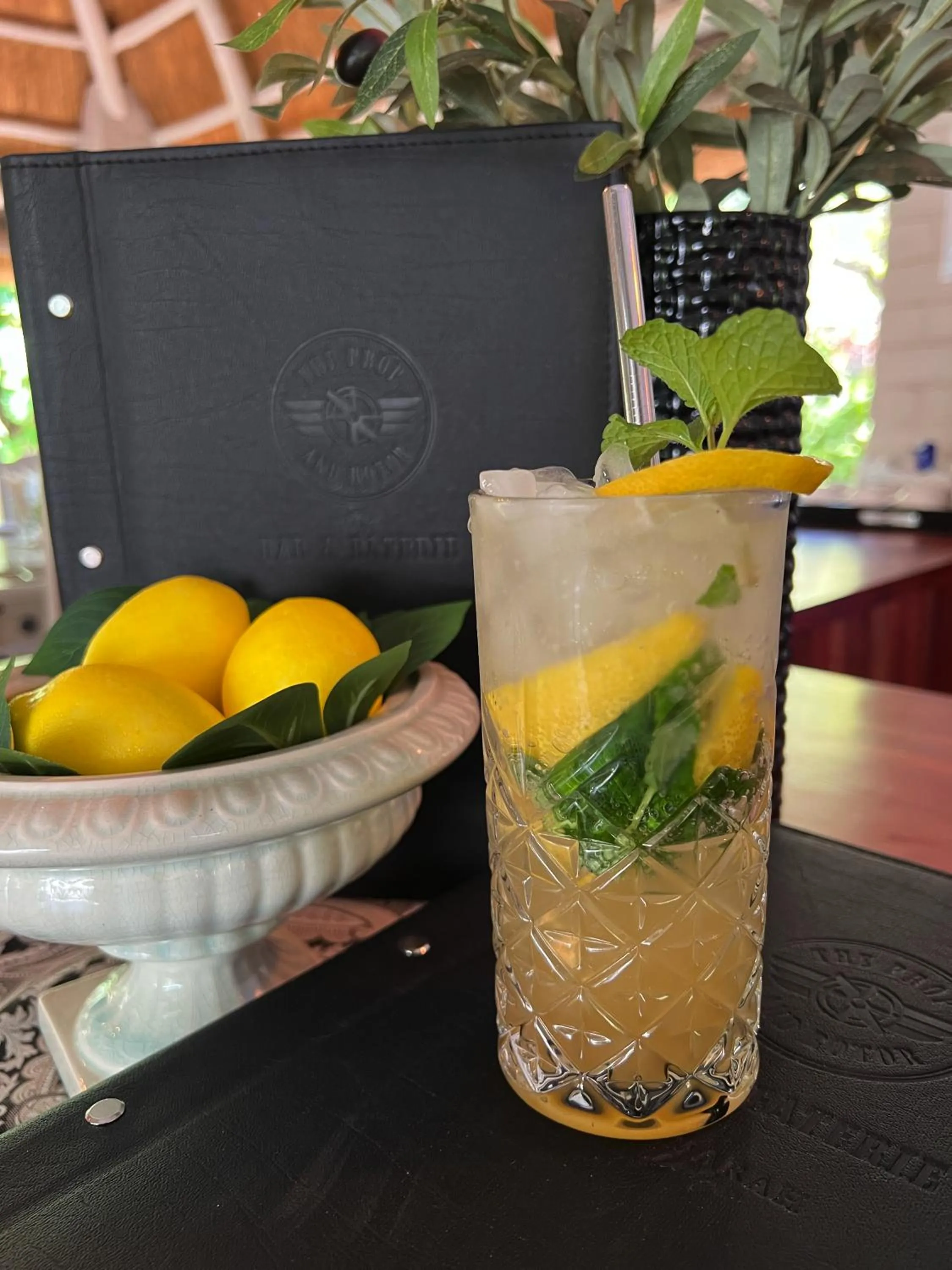 Restaurant/places to eat in Pamarah Lodge