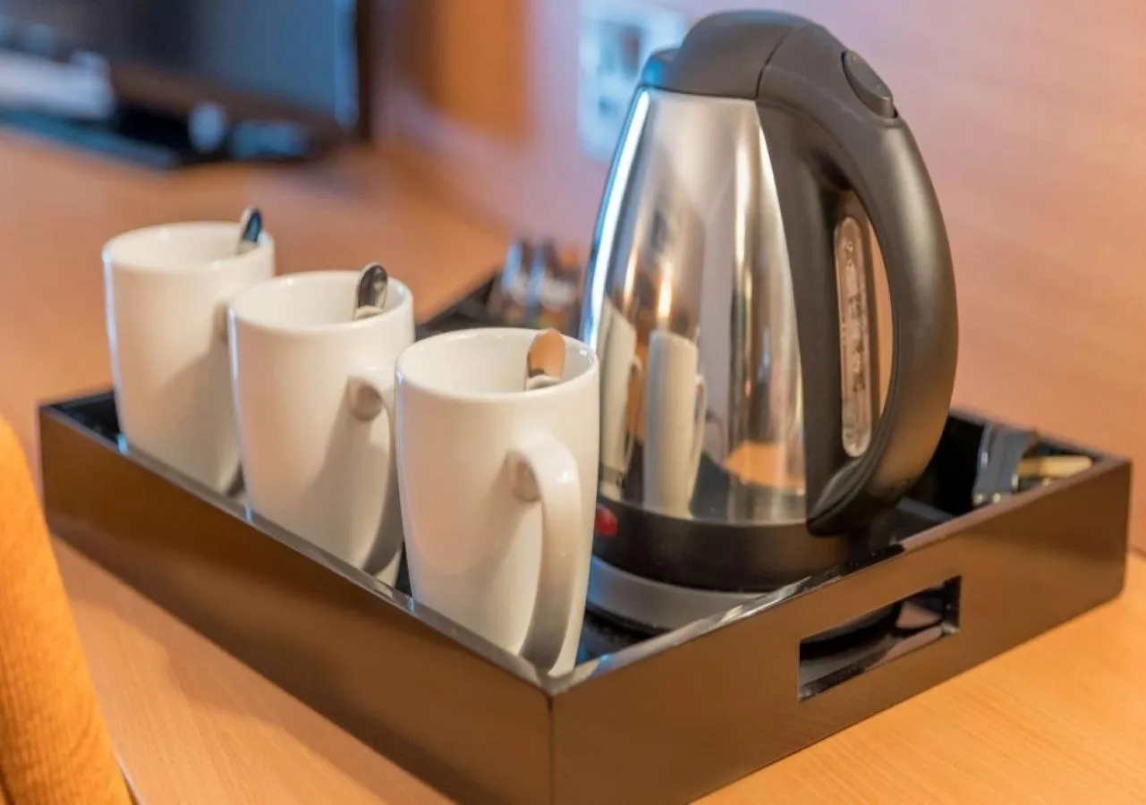 Coffee/tea facilities in Clayton Hotel Bristol City