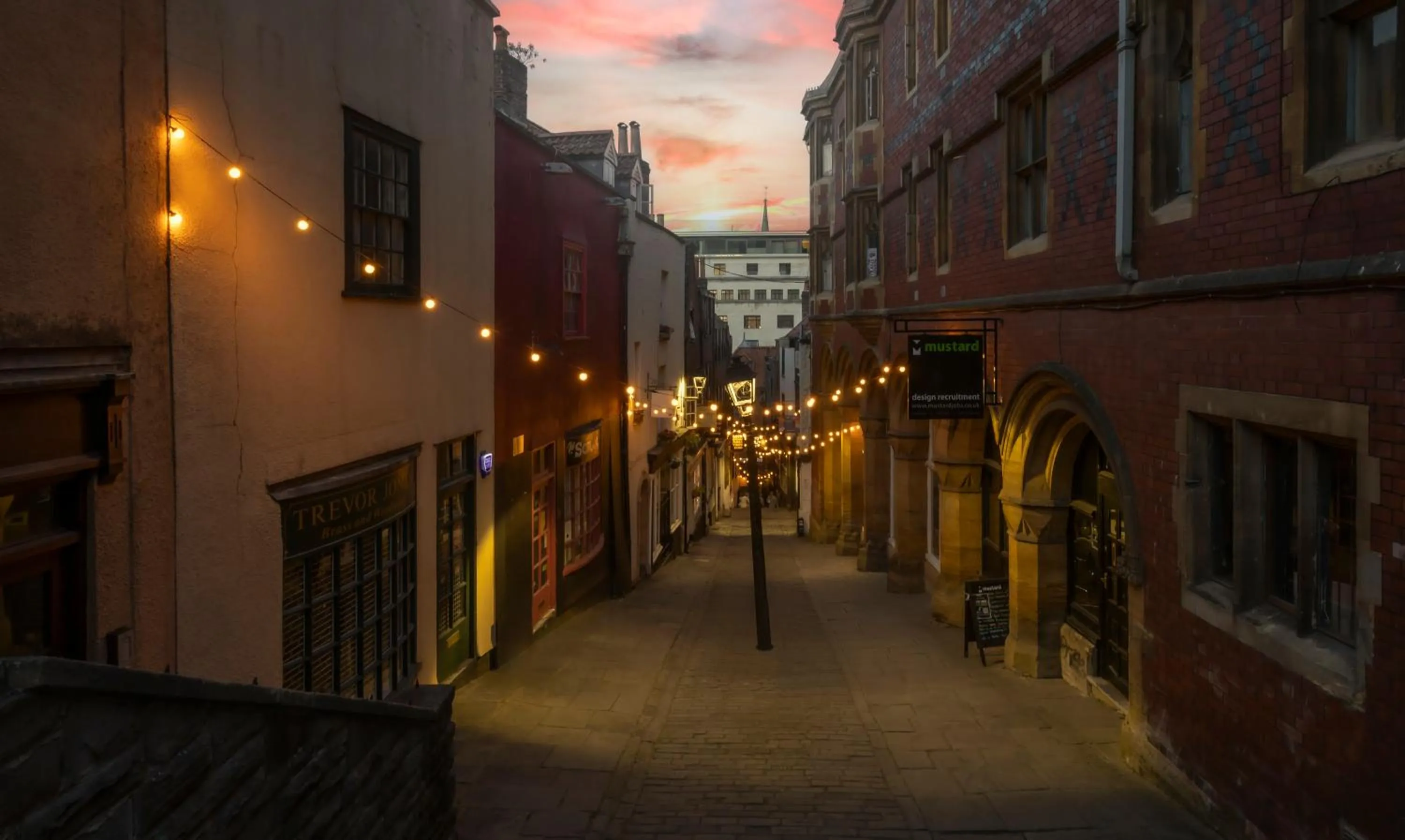 Property building in Clayton Hotel Bristol City