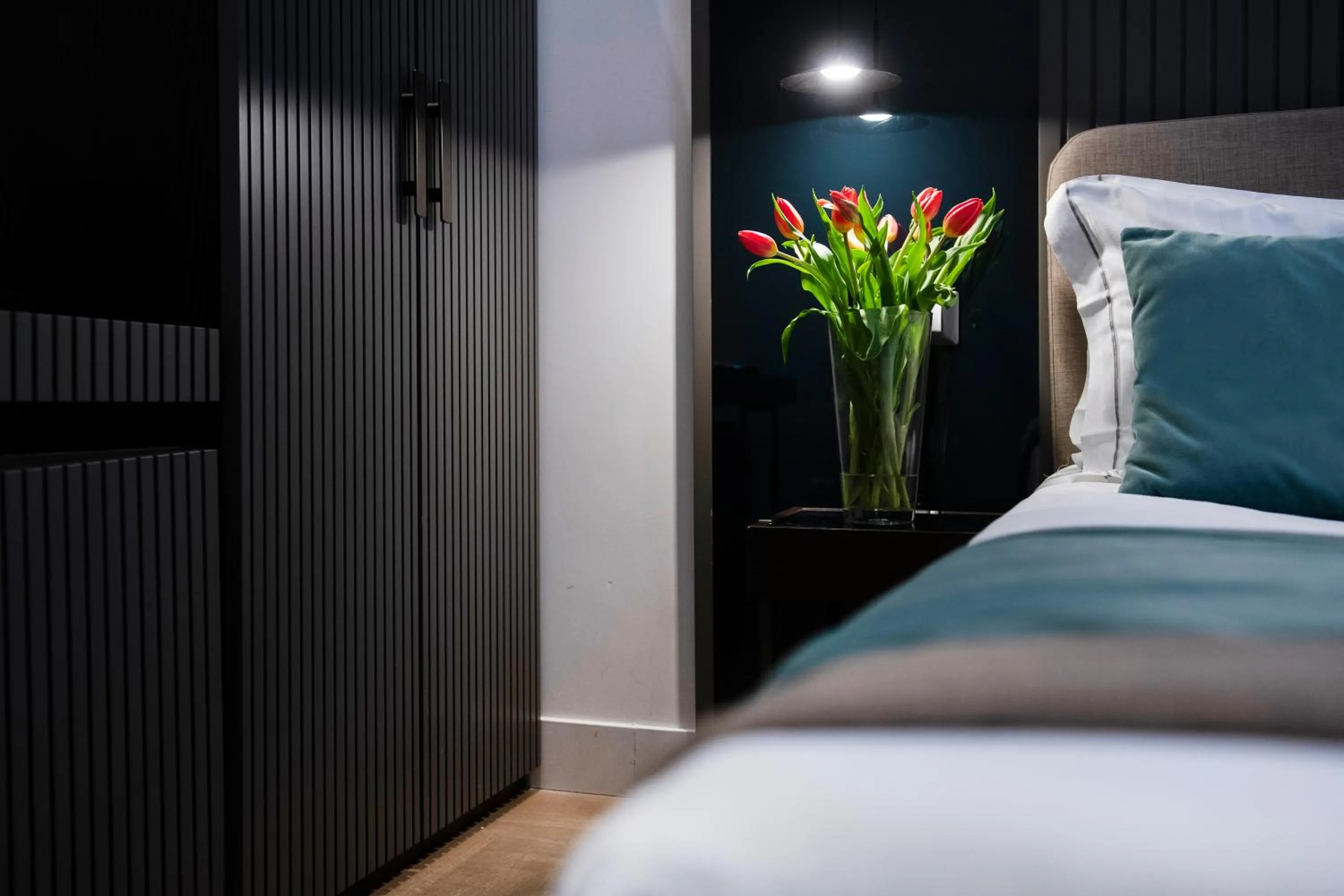 Bed in Hotel 77 Seventy-Seven - Maison D'Art Collection