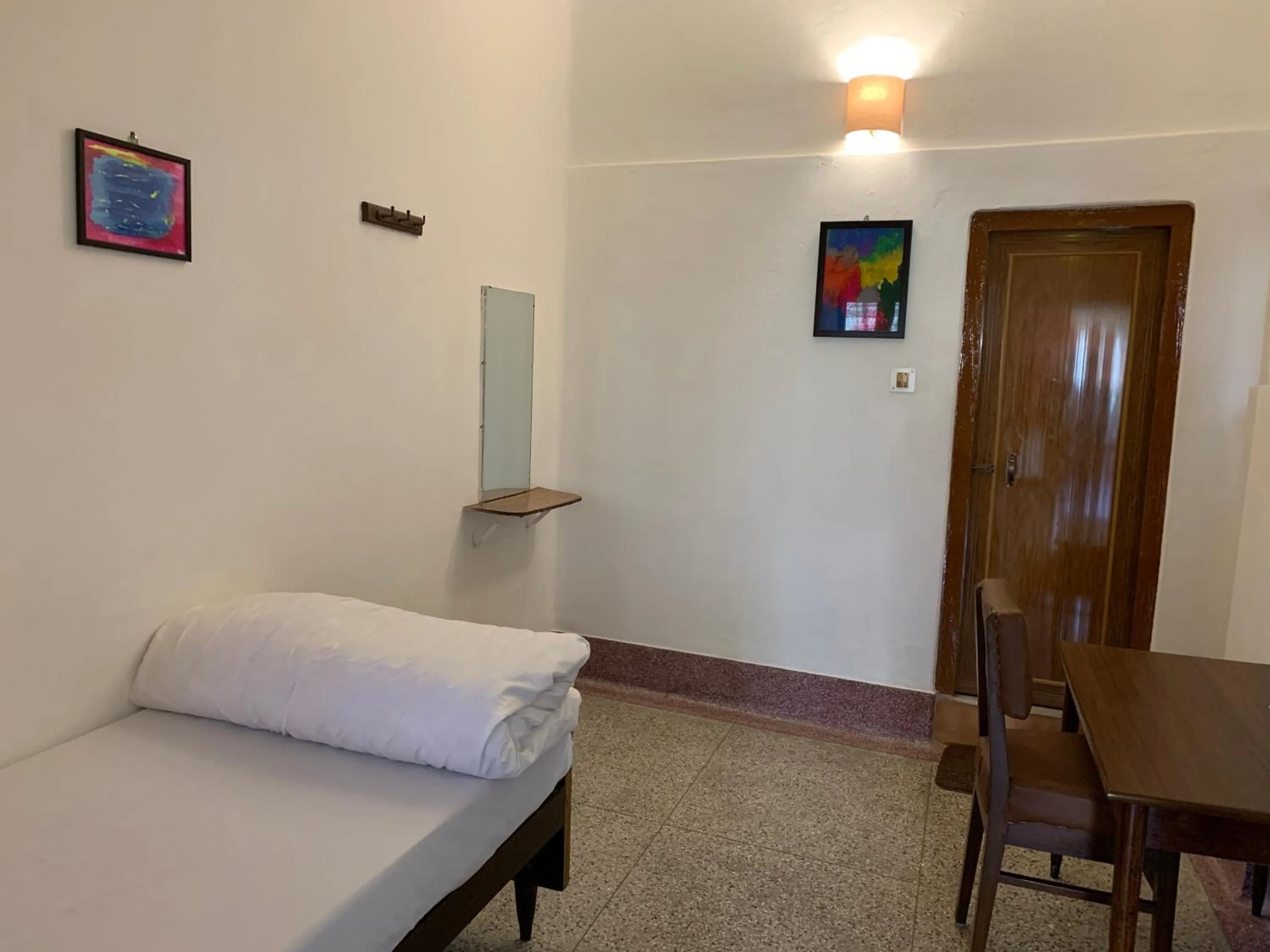 Seating area, Bed in Hotel Saluja