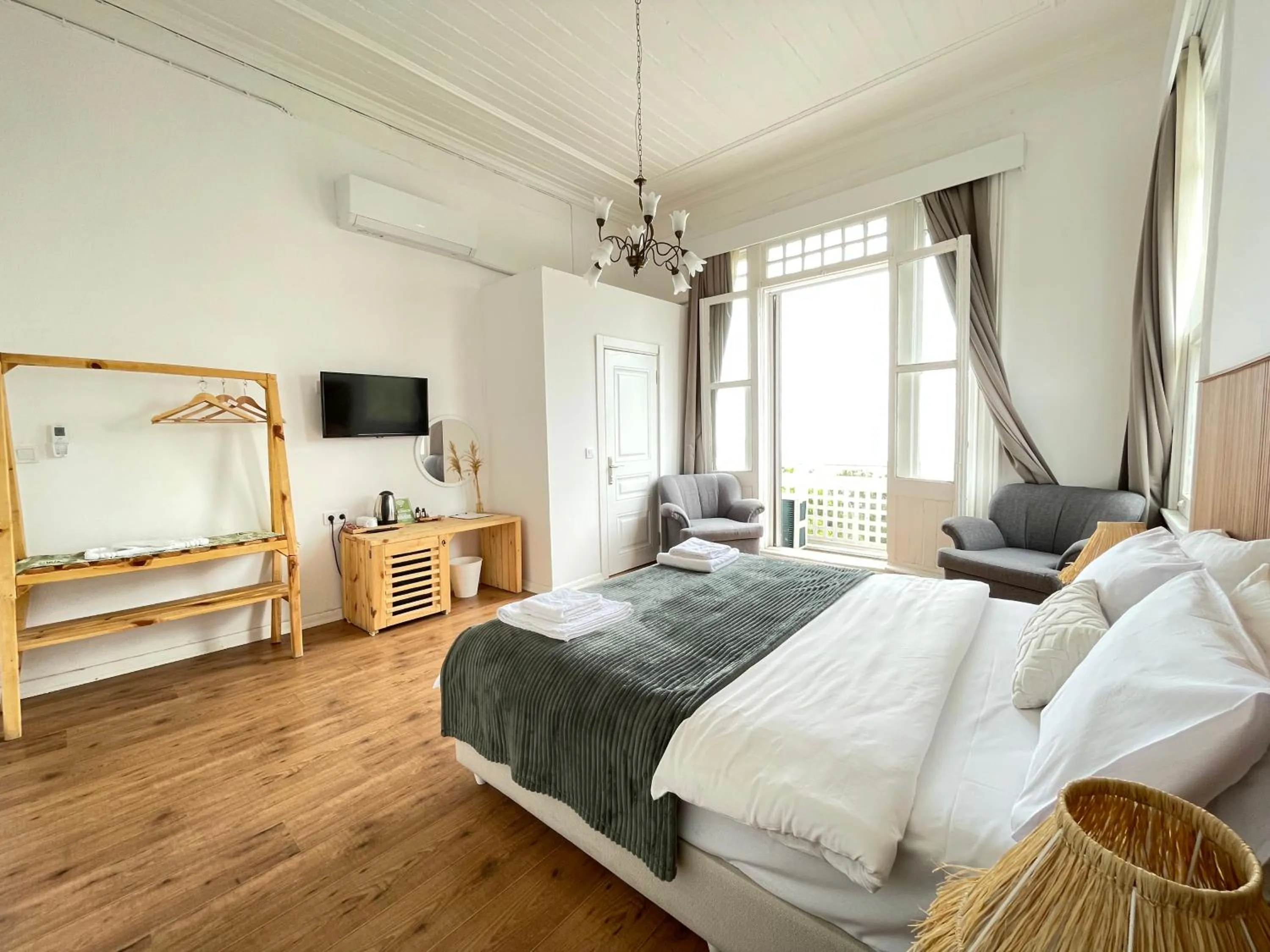 Bed in Ikigai Hotel Villa Rıfat