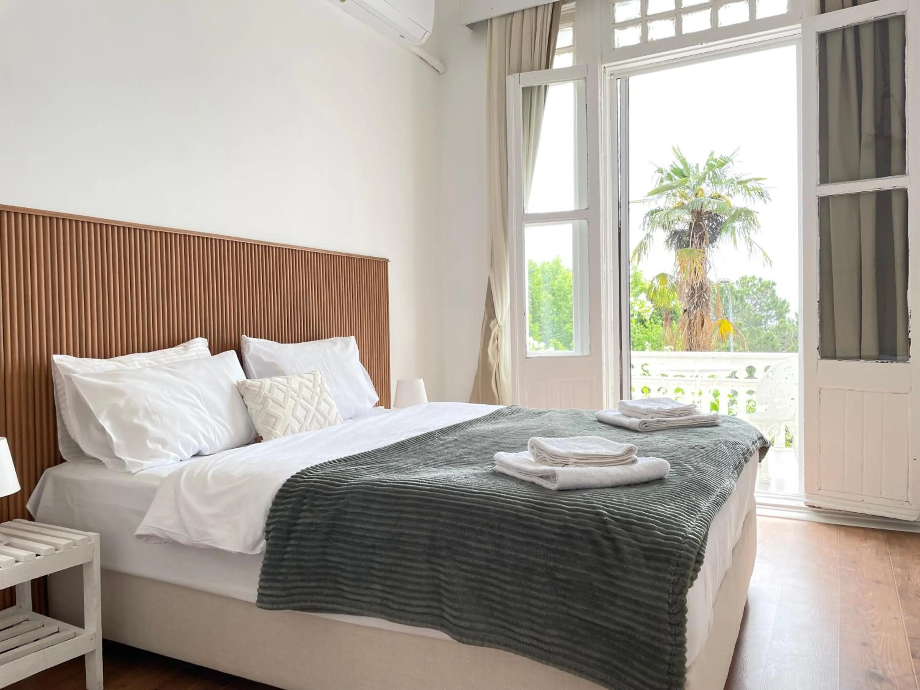 Bed in Ikigai Hotel Villa Rıfat