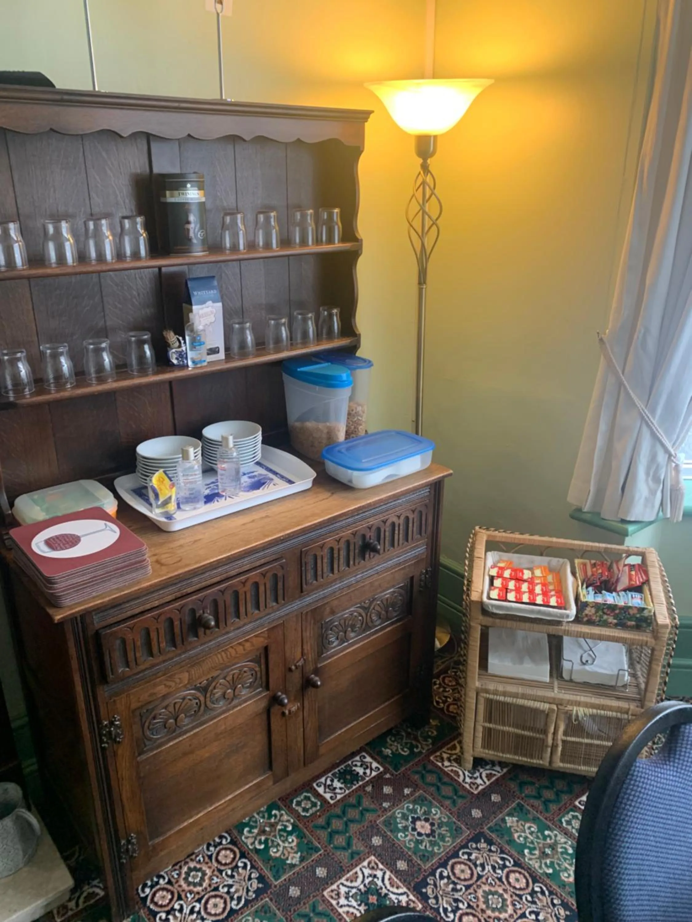 Food and drinks in roosevelt lodge