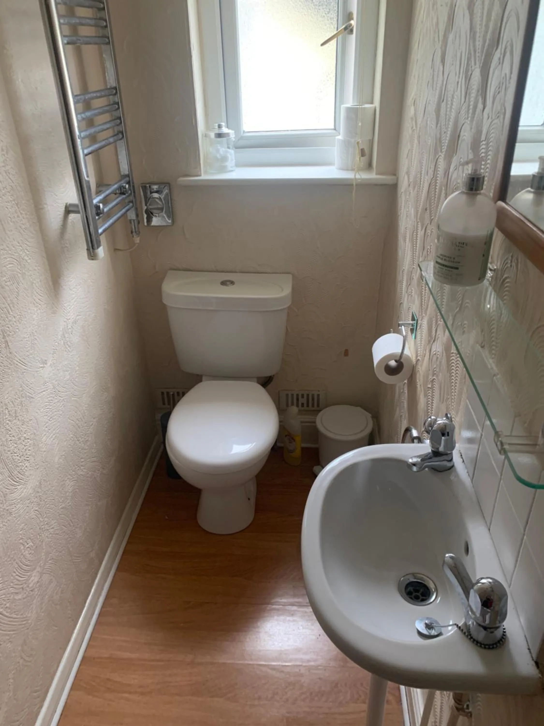 Shower in roosevelt lodge