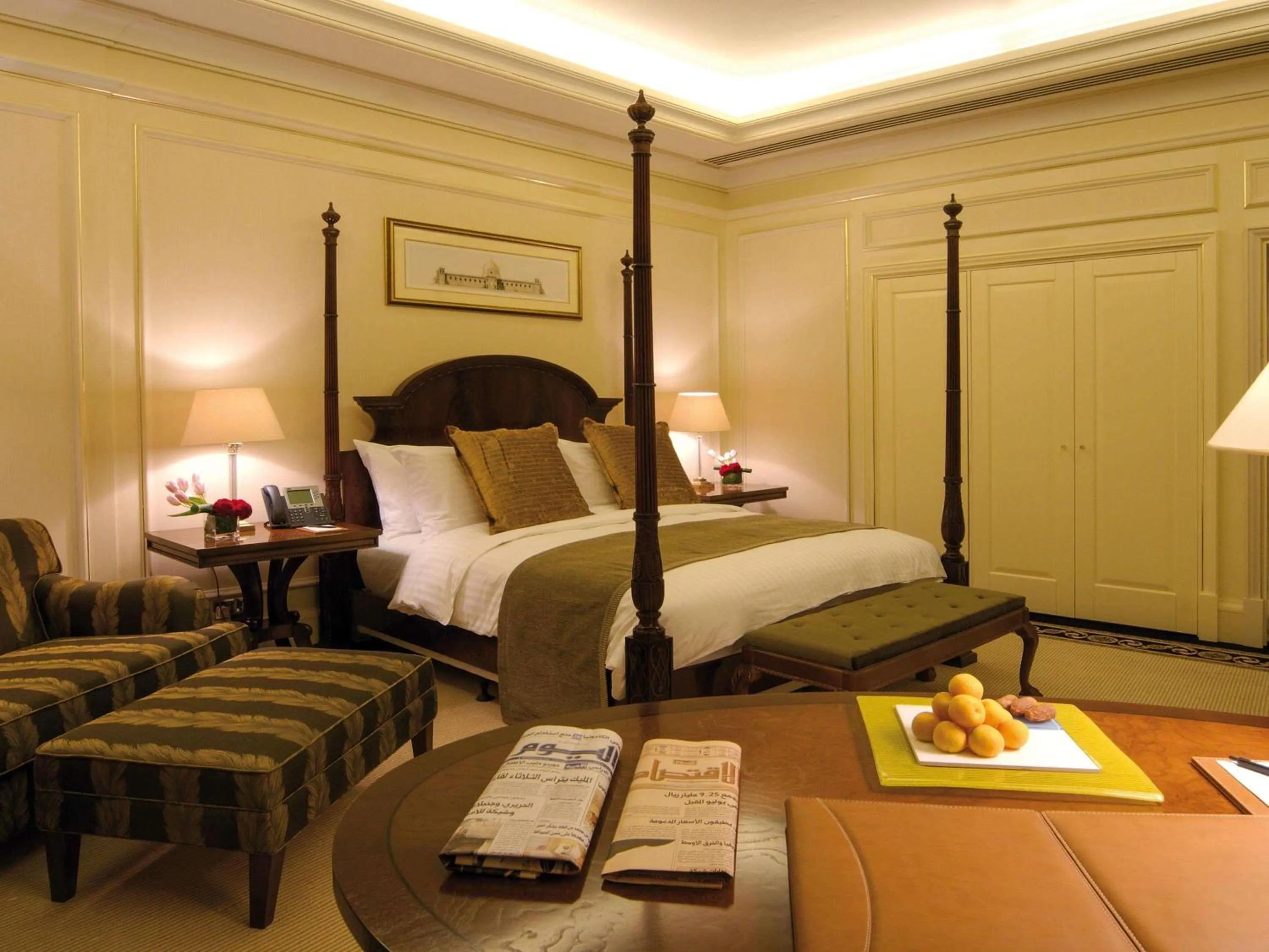 Bedroom, Bed in Mövenpick Hotel Al Khobar