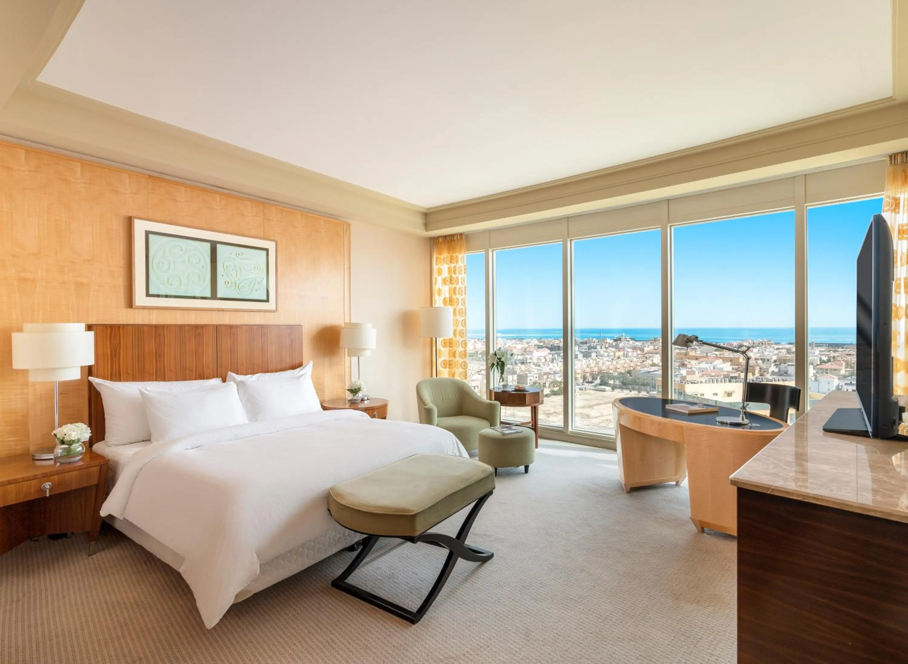 Bed in Mövenpick Hotel Al Khobar