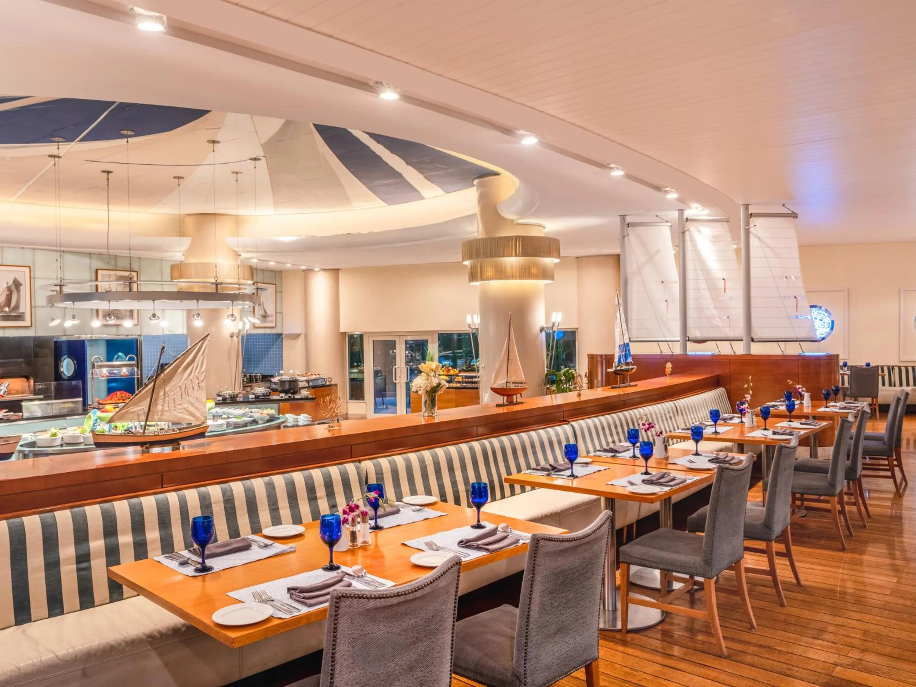 Restaurant/places to eat in Mövenpick Hotel Al Khobar