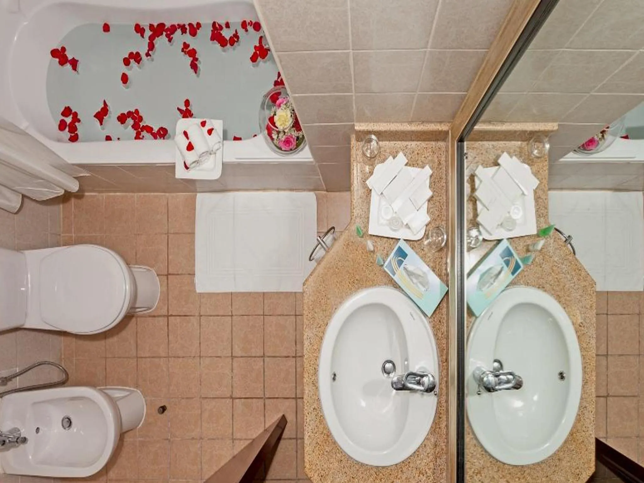 Toilet in Chelsea Gardens Hotel Apartment