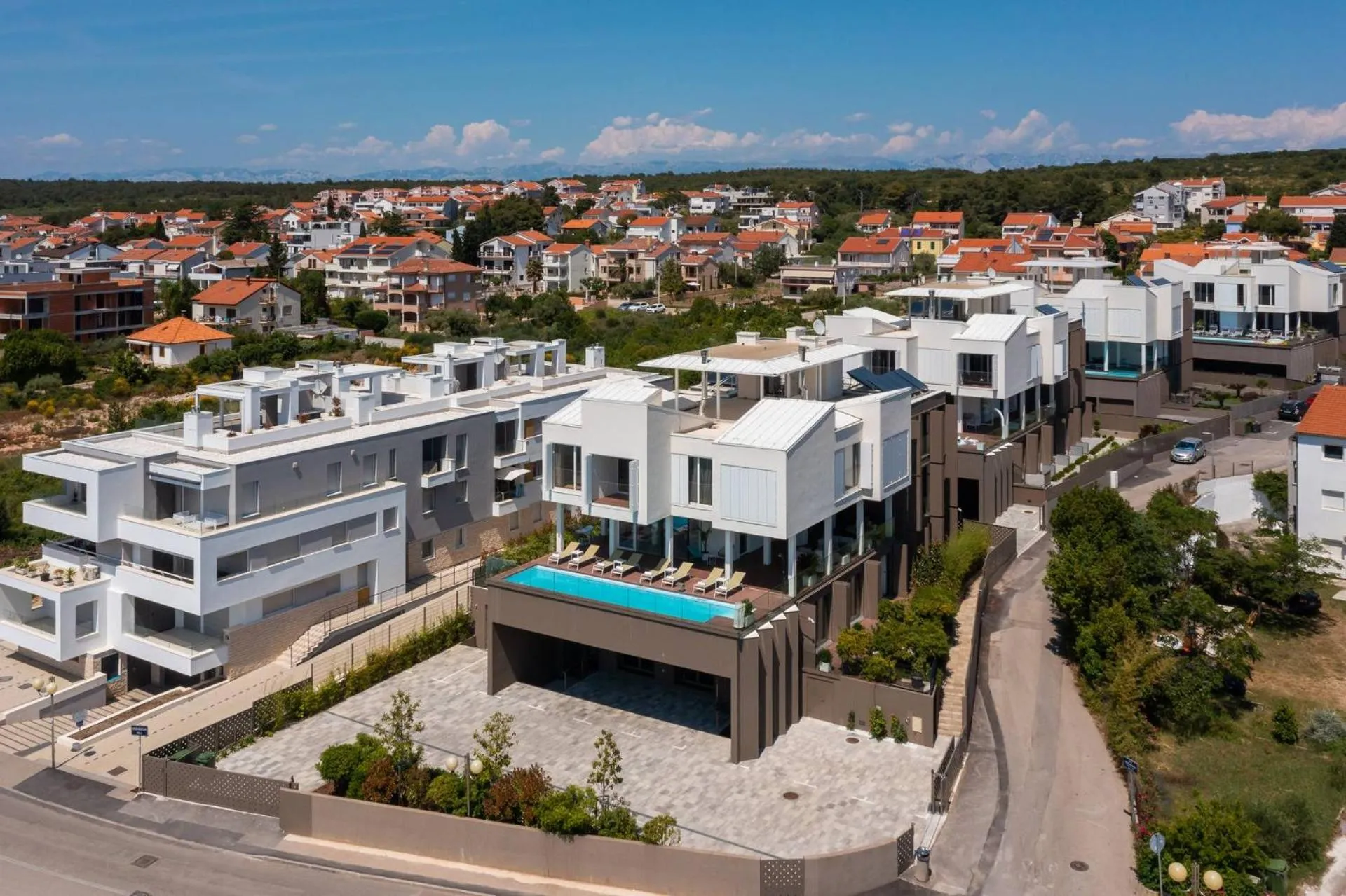 Property building in Dedaj Resort - Villa Tina